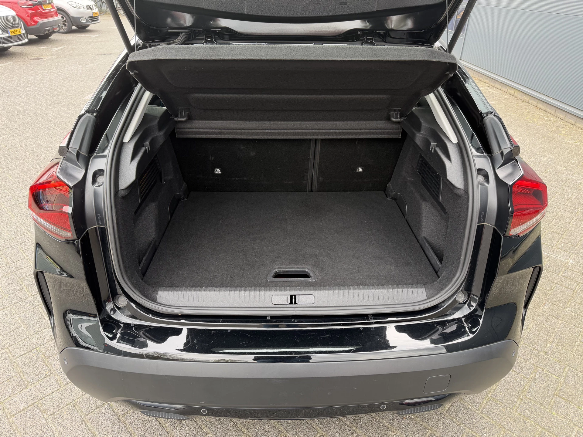 Hoofdafbeelding Citroën ë-C4