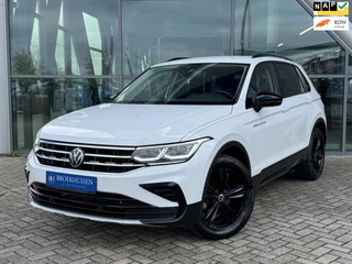 Hoofdafbeelding Volkswagen Tiguan Volkswagen Tiguan 1.5 TSI Urban Sport 150pk Automaat / Camera / IQ Light