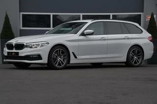 BMW 5-serie Touring 530i xDrive Executive| Camera | Trekhaak