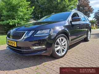Hoofdafbeelding Škoda Octavia Skoda Octavia Combi 2.0 TDI Nw APK! Greentech Ambition Bus