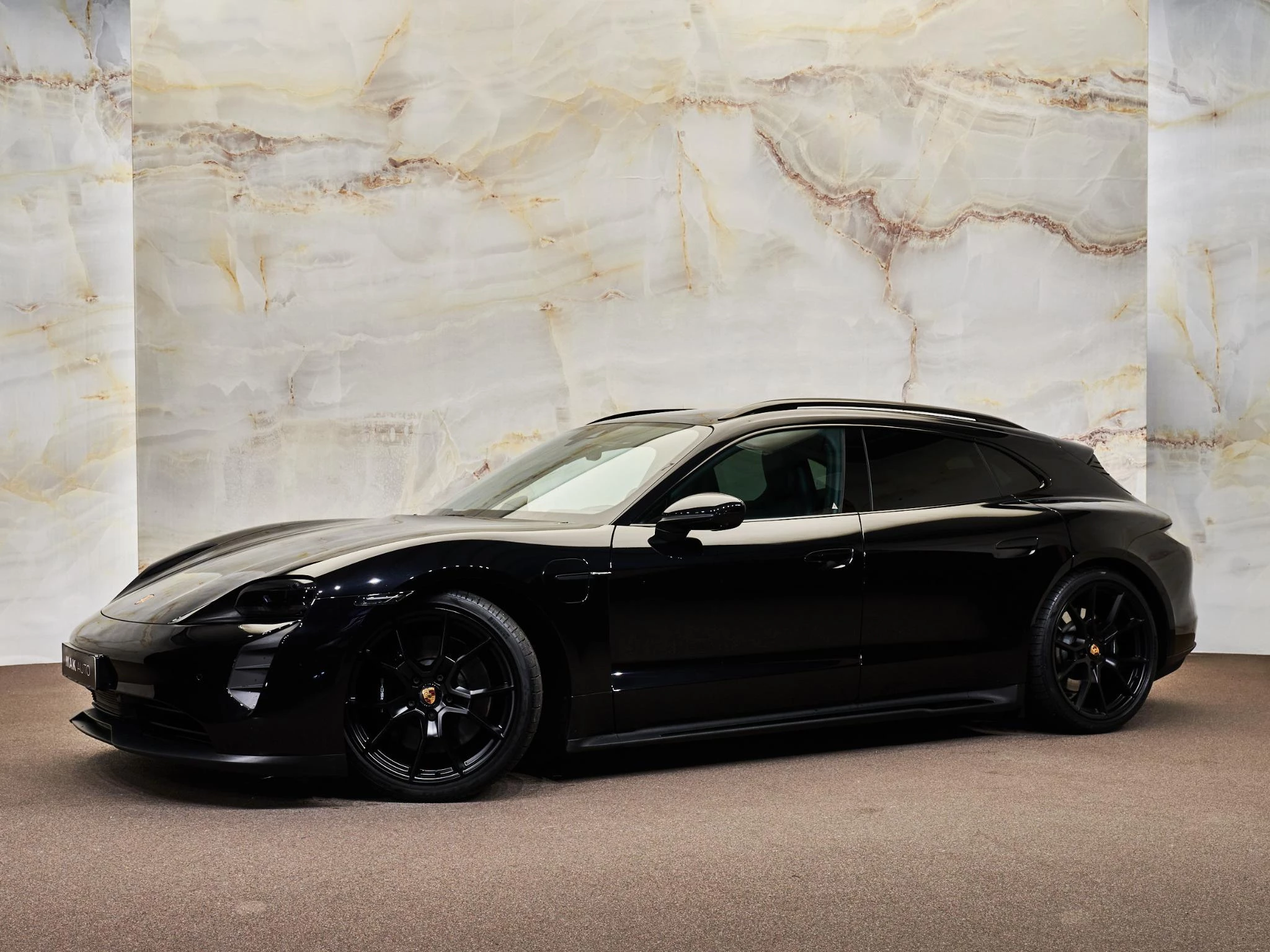 Hoofdafbeelding Porsche Taycan