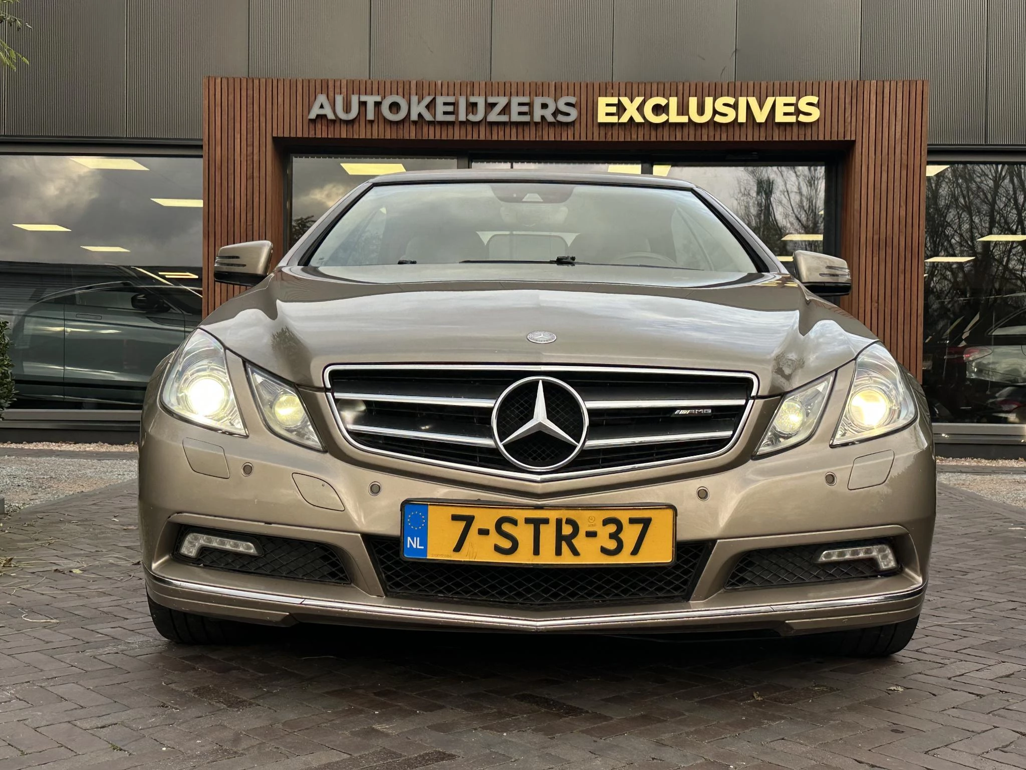Hoofdafbeelding Mercedes-Benz E-Klasse