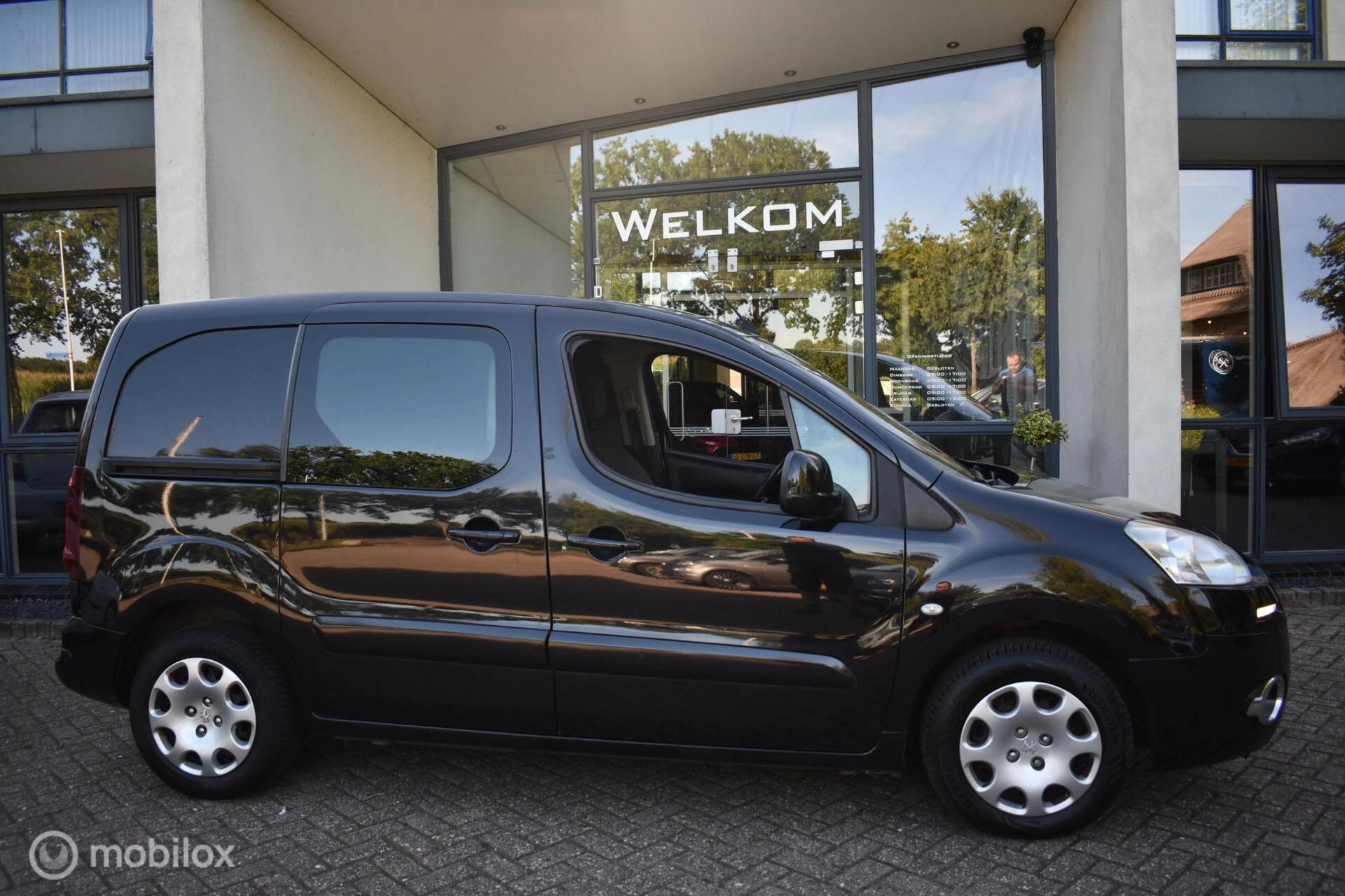 Hoofdafbeelding Peugeot Partner