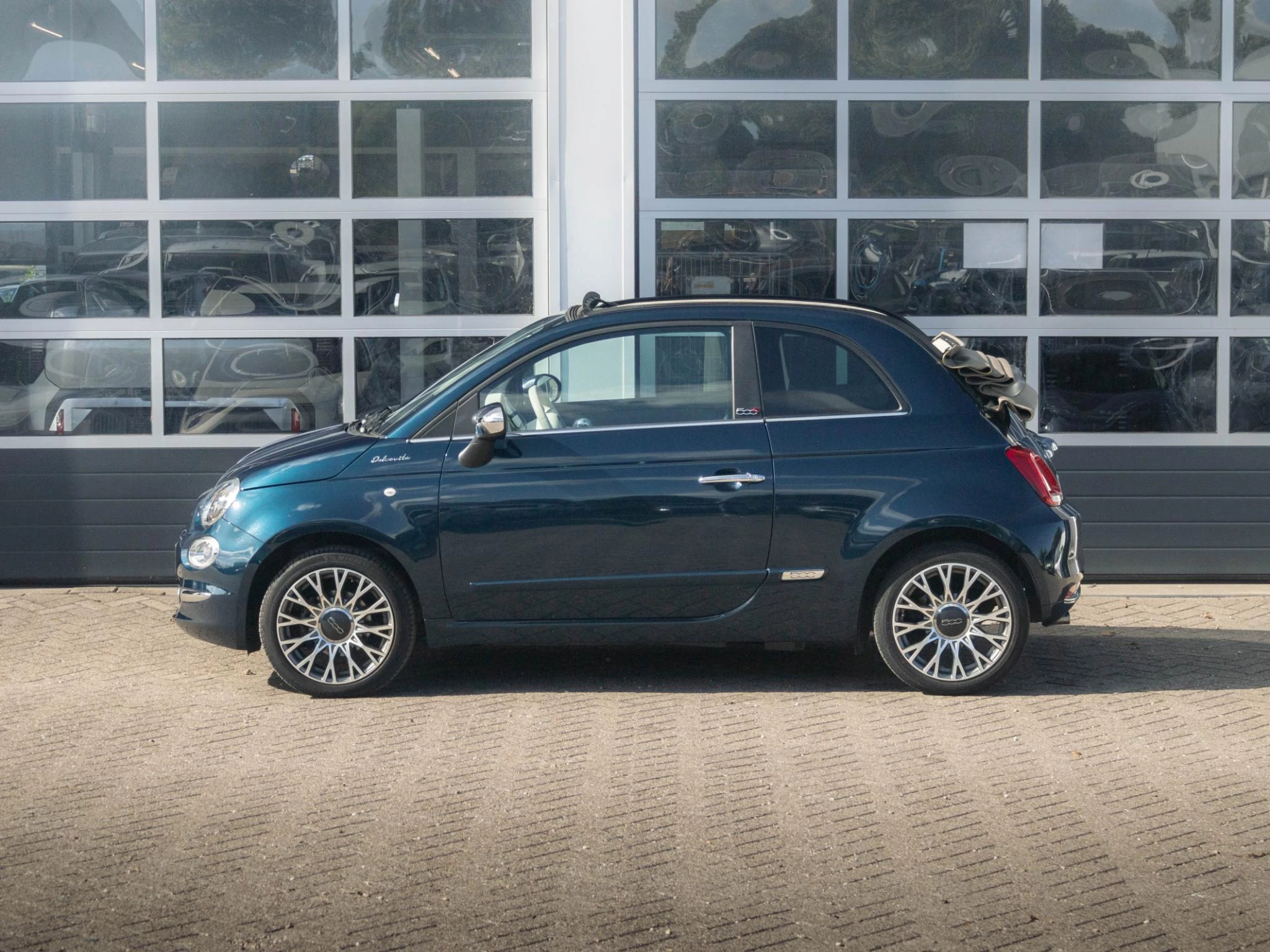 Hoofdafbeelding Fiat 500C