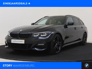 BMW 3 Serie Touring 330i High Executive M Sport Automaat / Panoramadak / Trekhaak / Sportstoelen / Achteruitrijcamera / LED / M Sportonderstel / Live Cockpit Professional