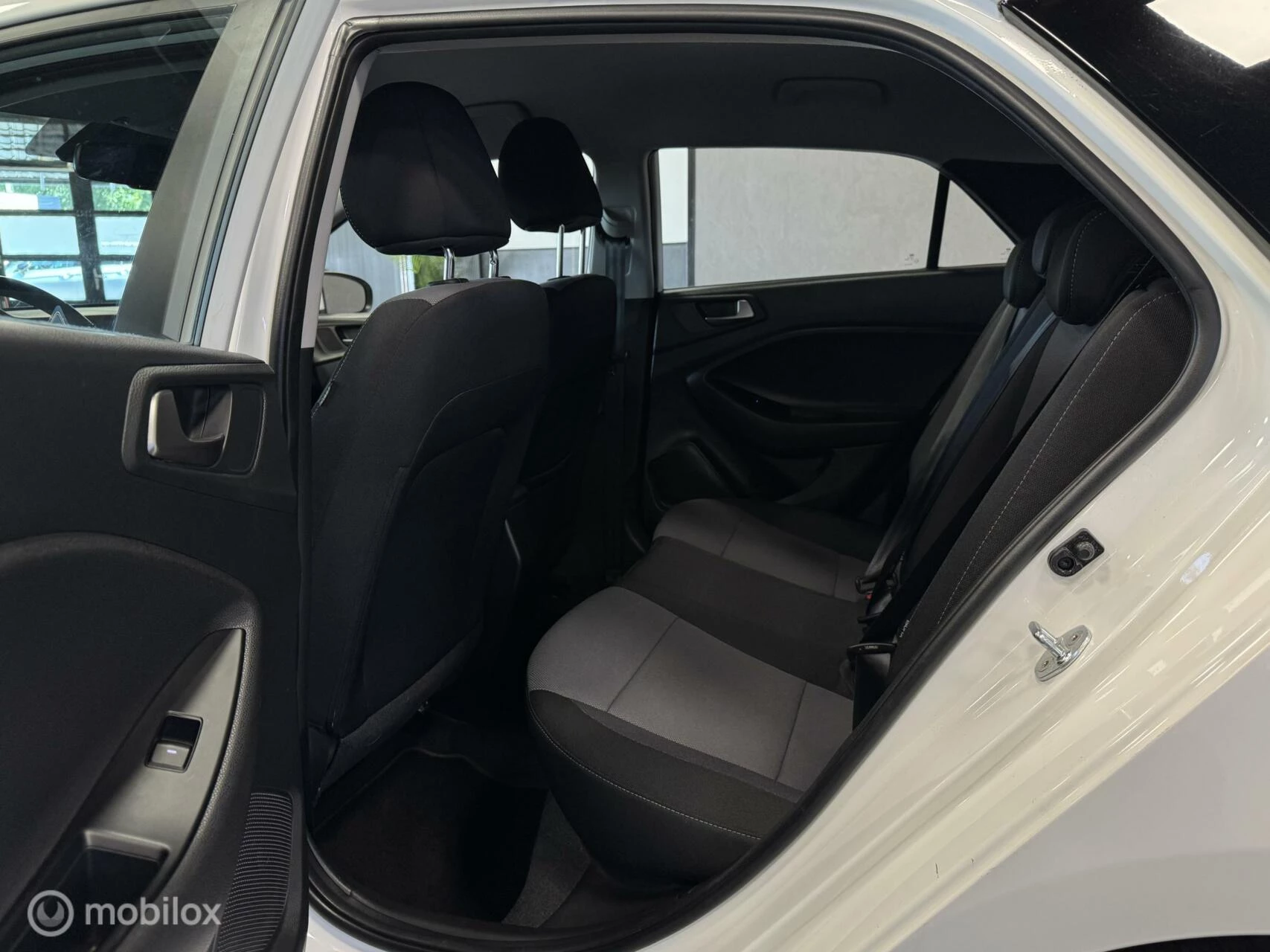 Hoofdafbeelding Hyundai i20