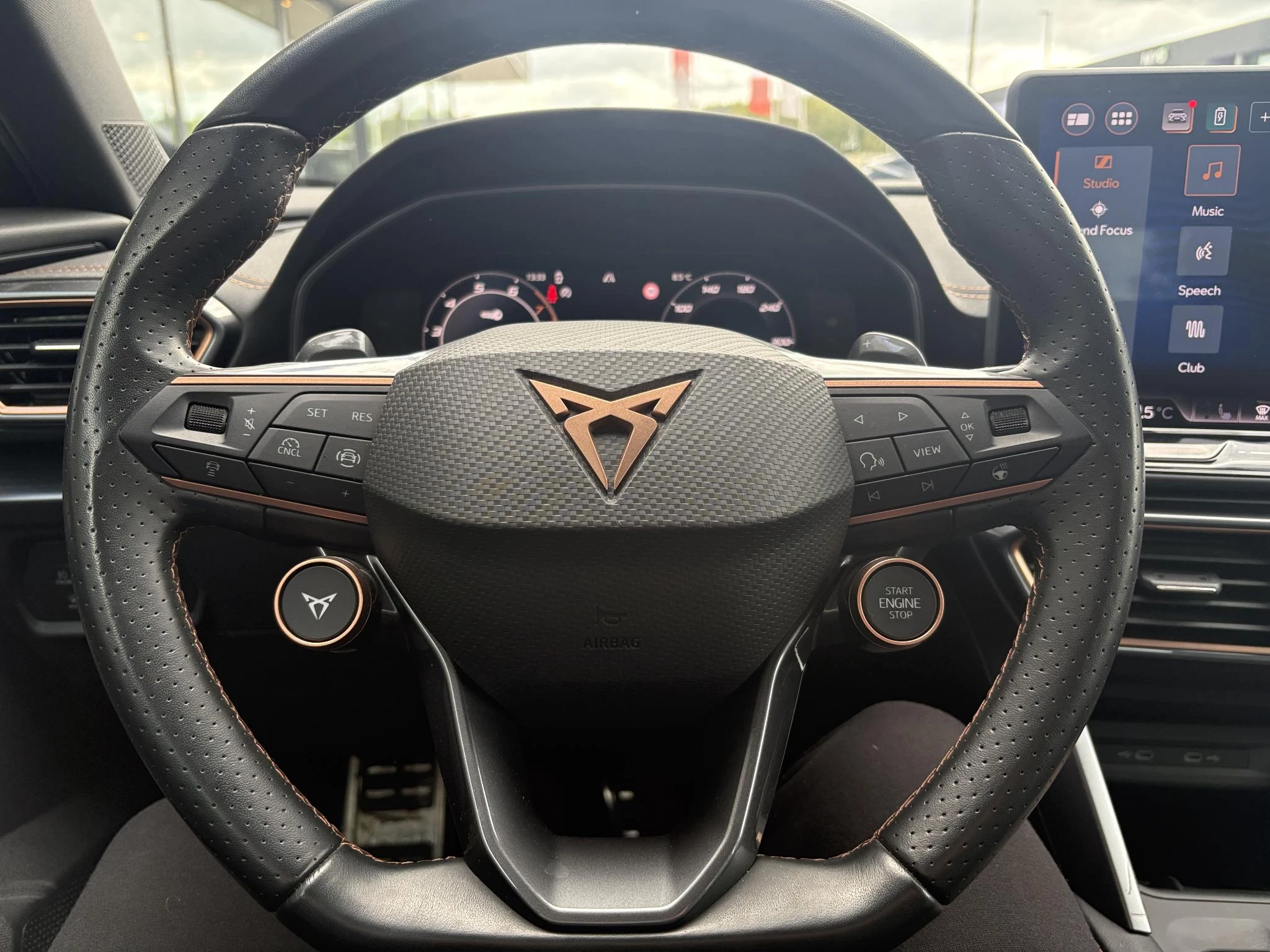 Hoofdafbeelding CUPRA Formentor