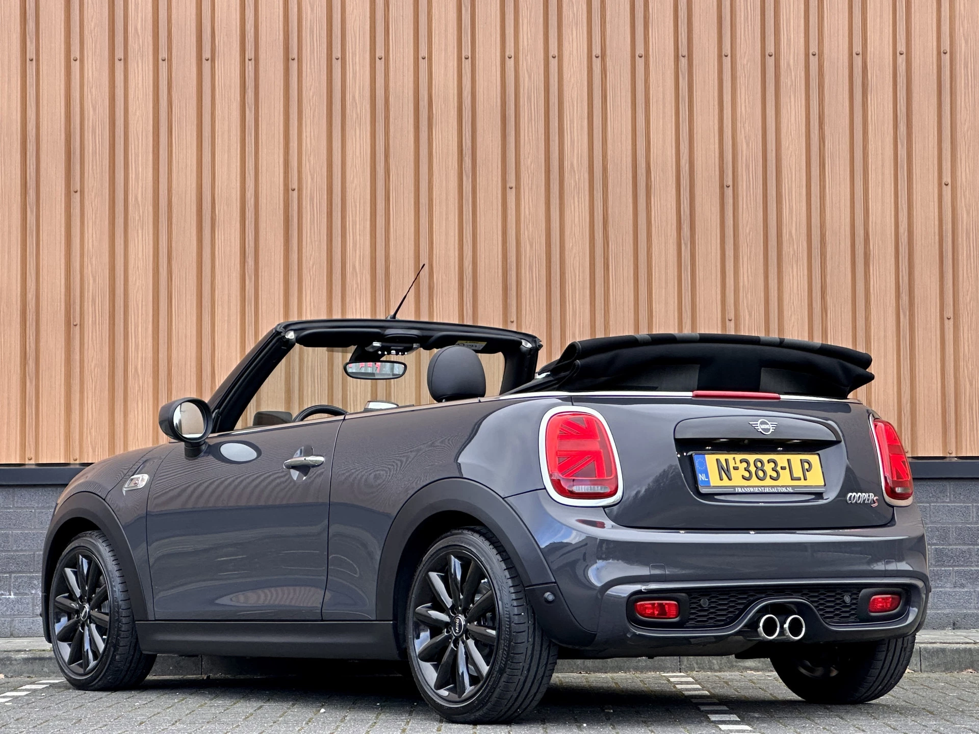Hoofdafbeelding MINI Cooper S Cabrio