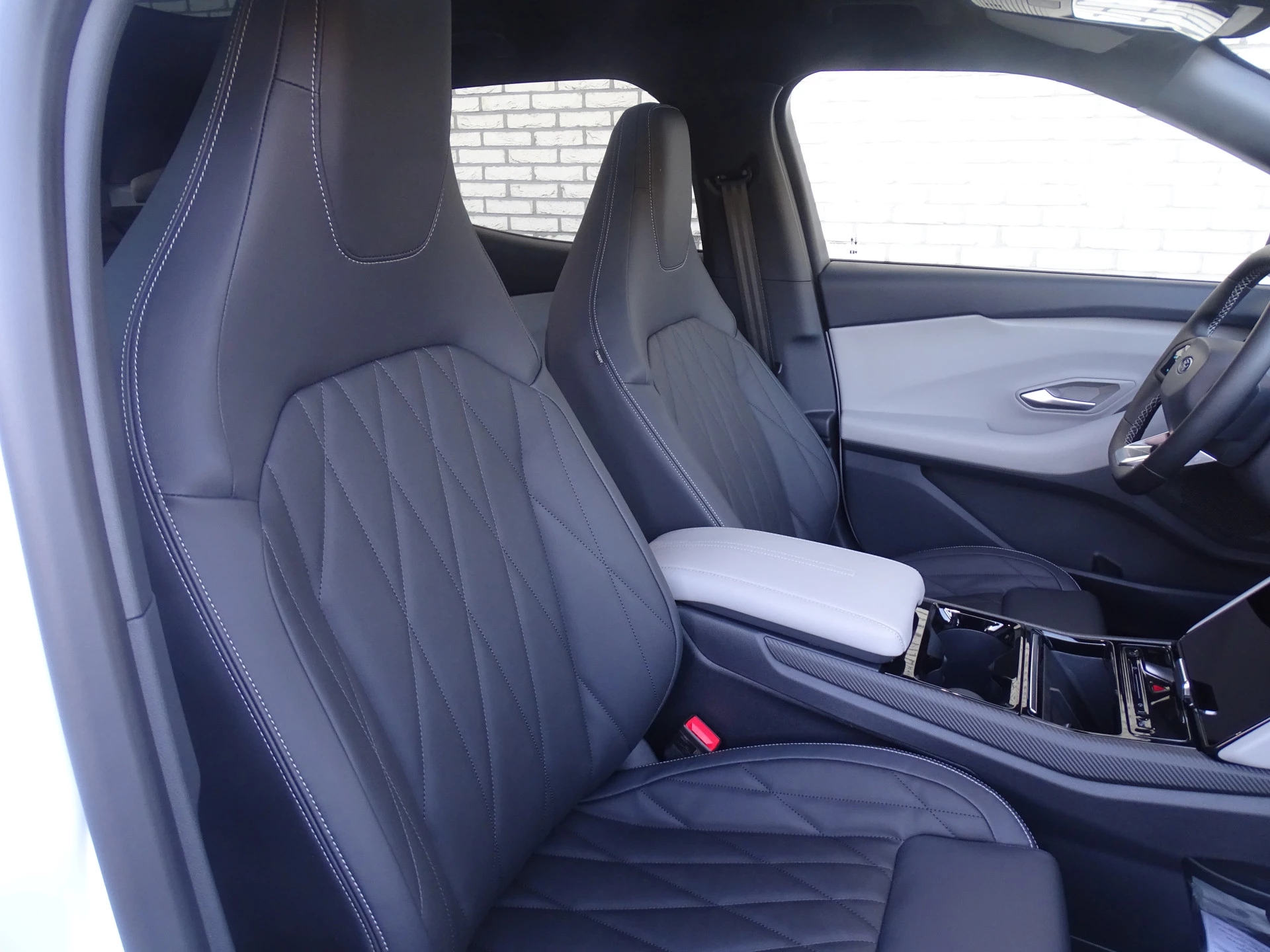 Hoofdafbeelding Ford Explorer EV