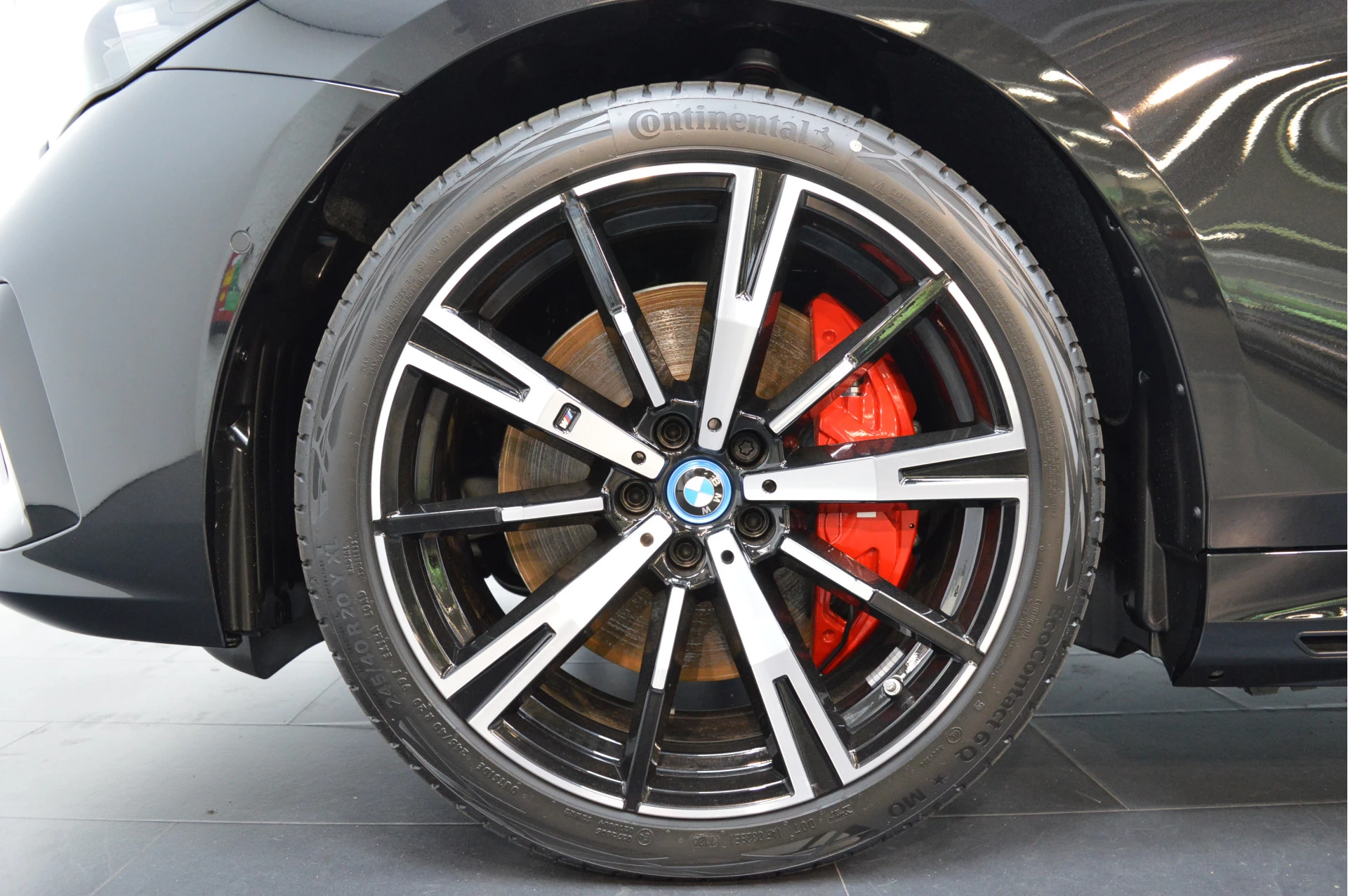 Hoofdafbeelding BMW i5