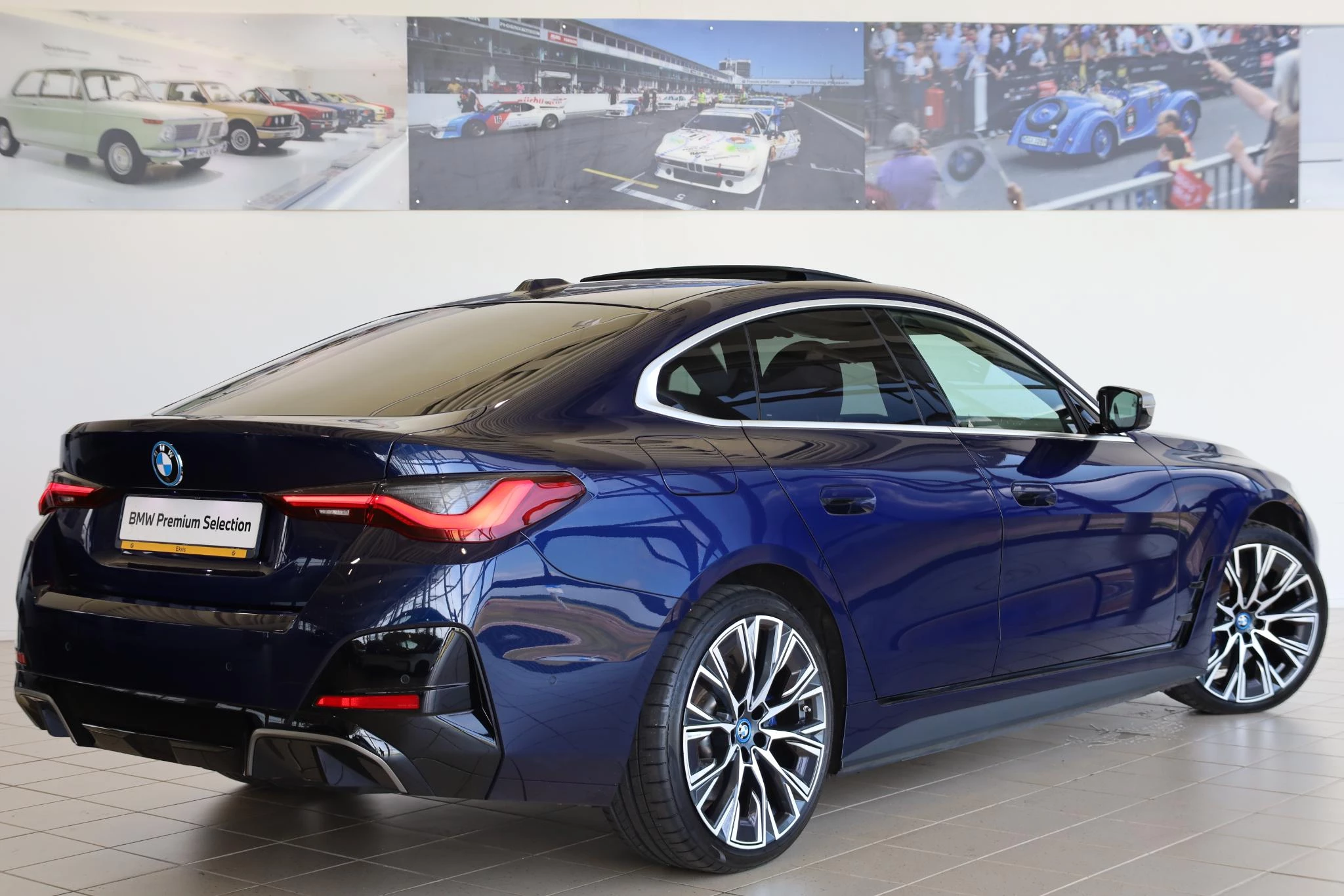 Hoofdafbeelding BMW i4