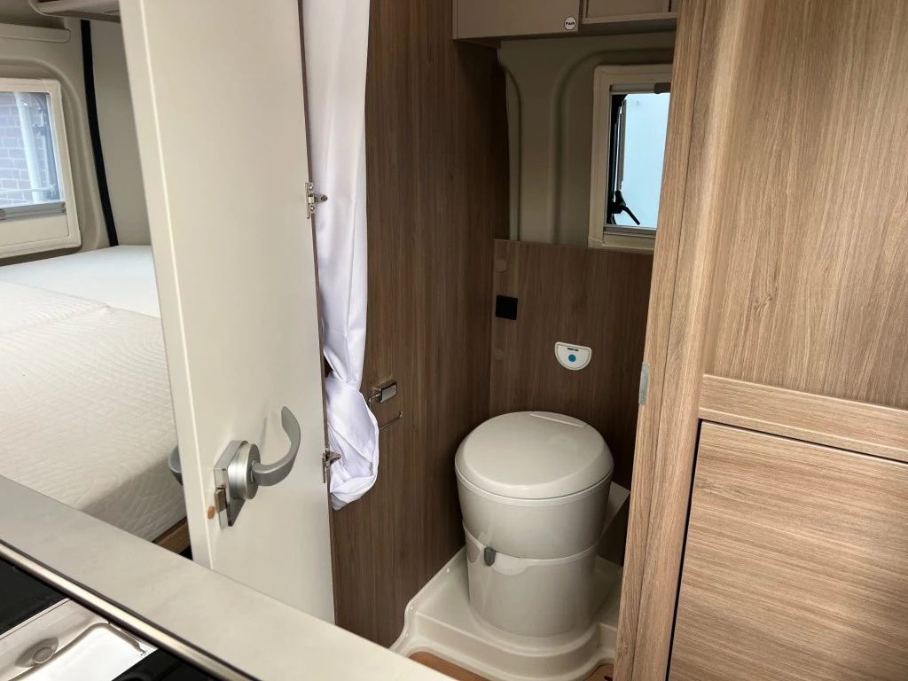 Hoofdafbeelding Hymer Carado Pro Cv 600