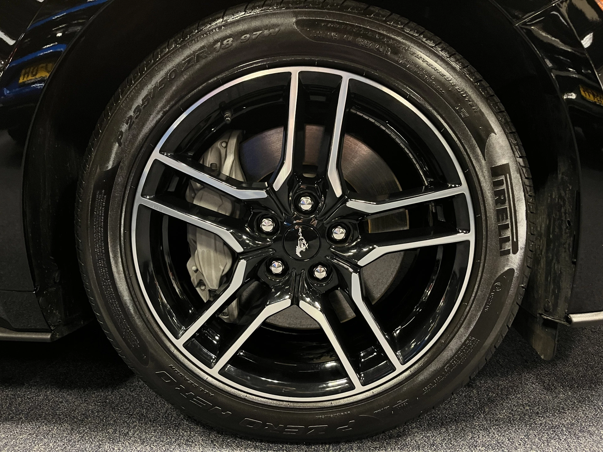 Hoofdafbeelding Ford Mustang