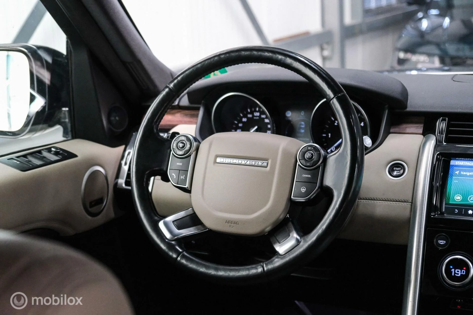 Hoofdafbeelding Land Rover Discovery