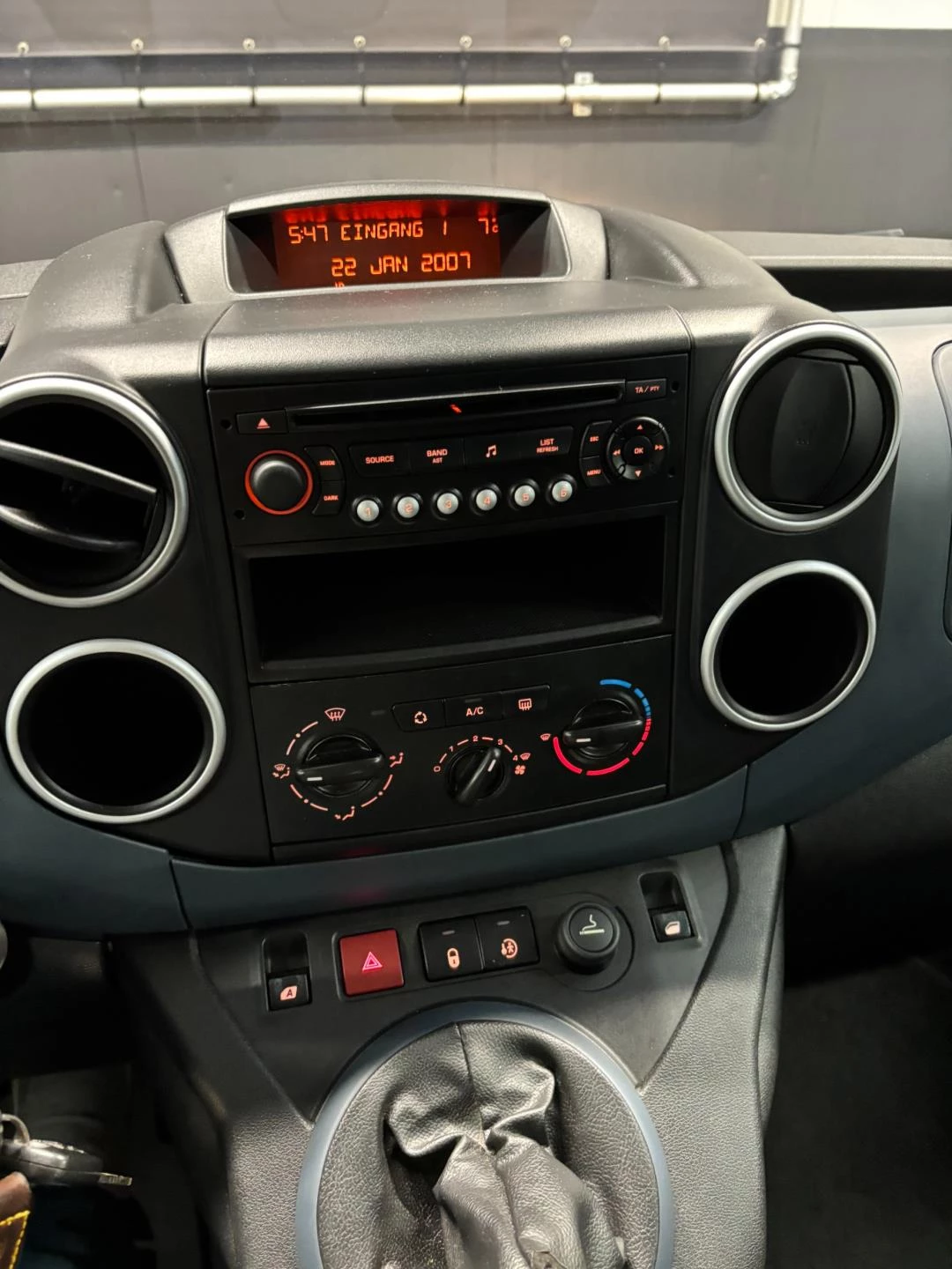 Hoofdafbeelding Peugeot Partner