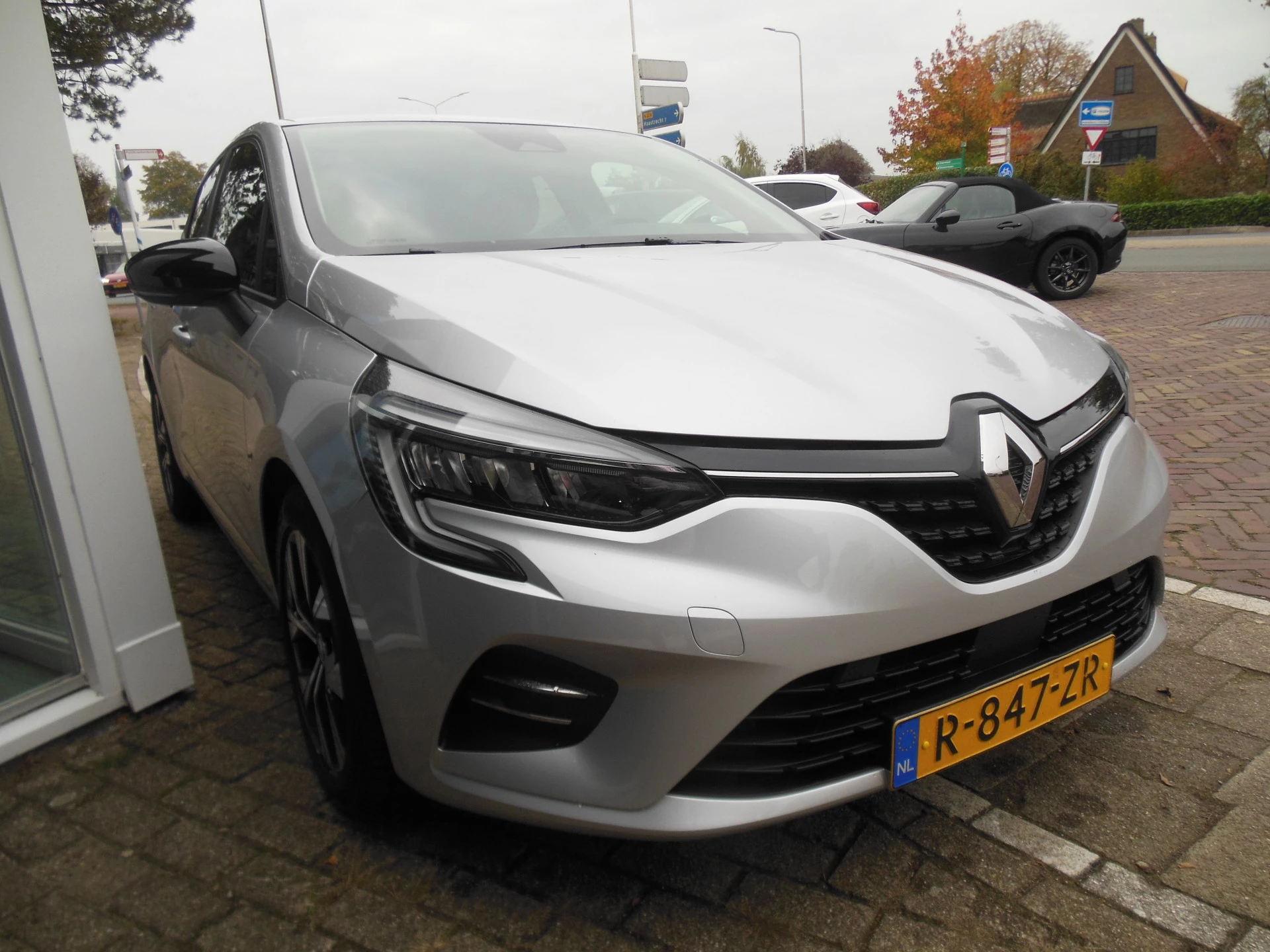 Hoofdafbeelding Renault Clio
