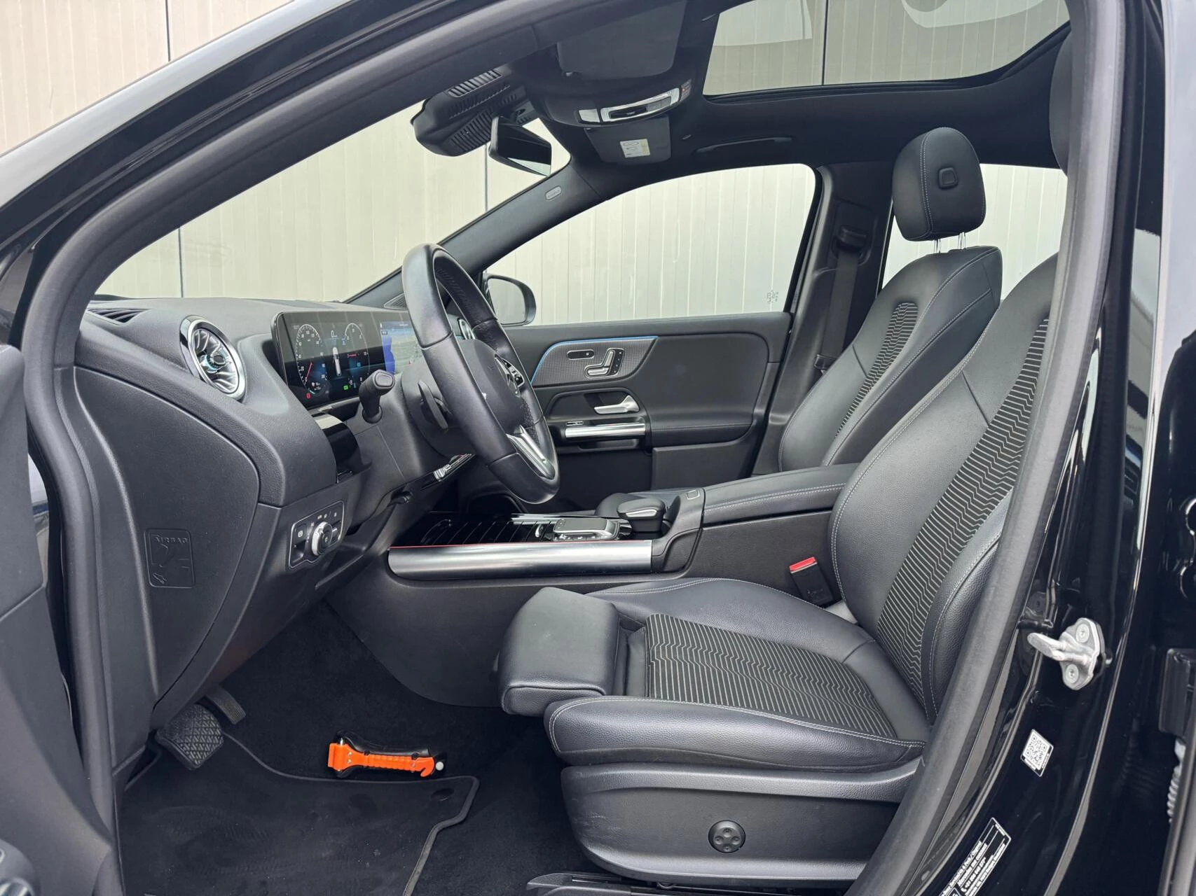 Hoofdafbeelding Mercedes-Benz EQA