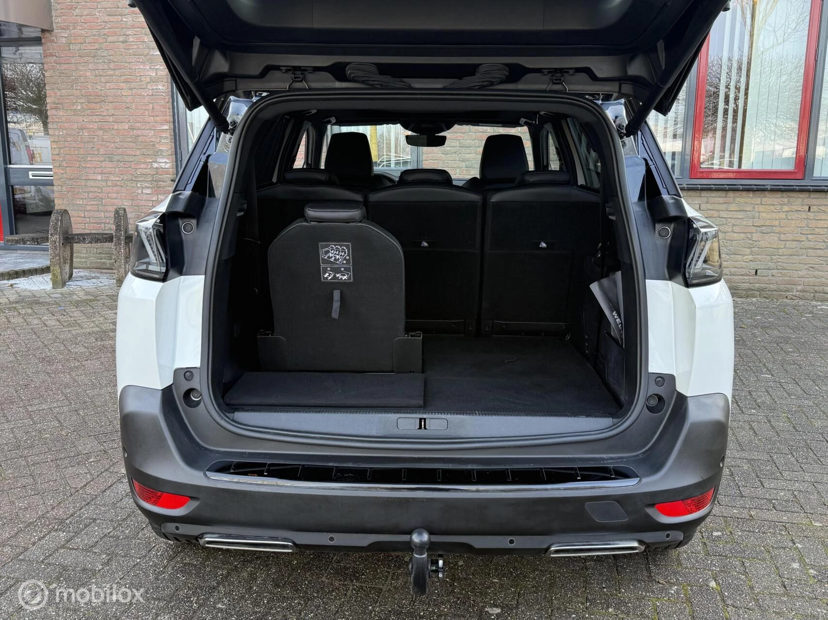 Hoofdafbeelding Peugeot 5008