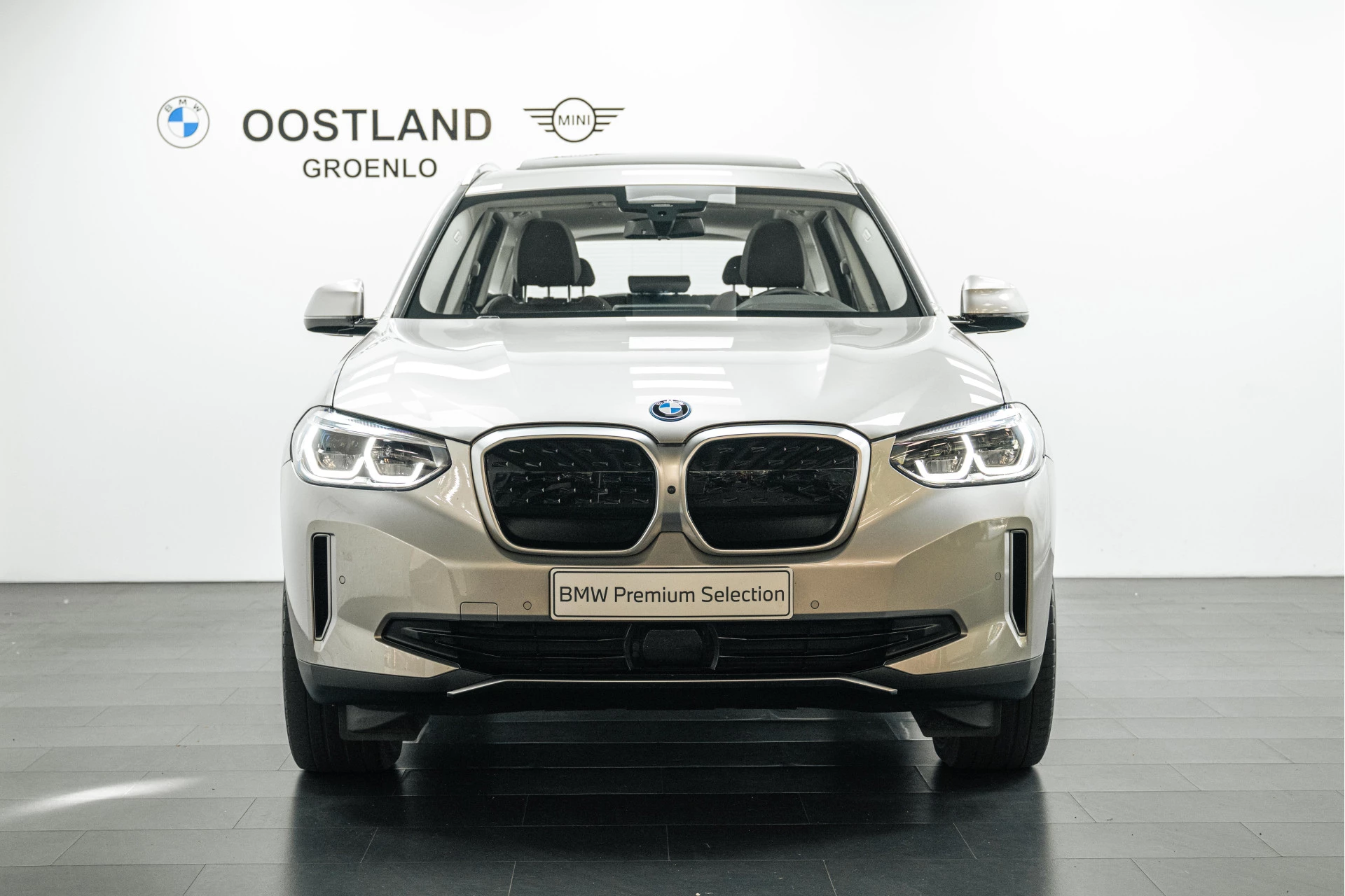 Hoofdafbeelding BMW iX3