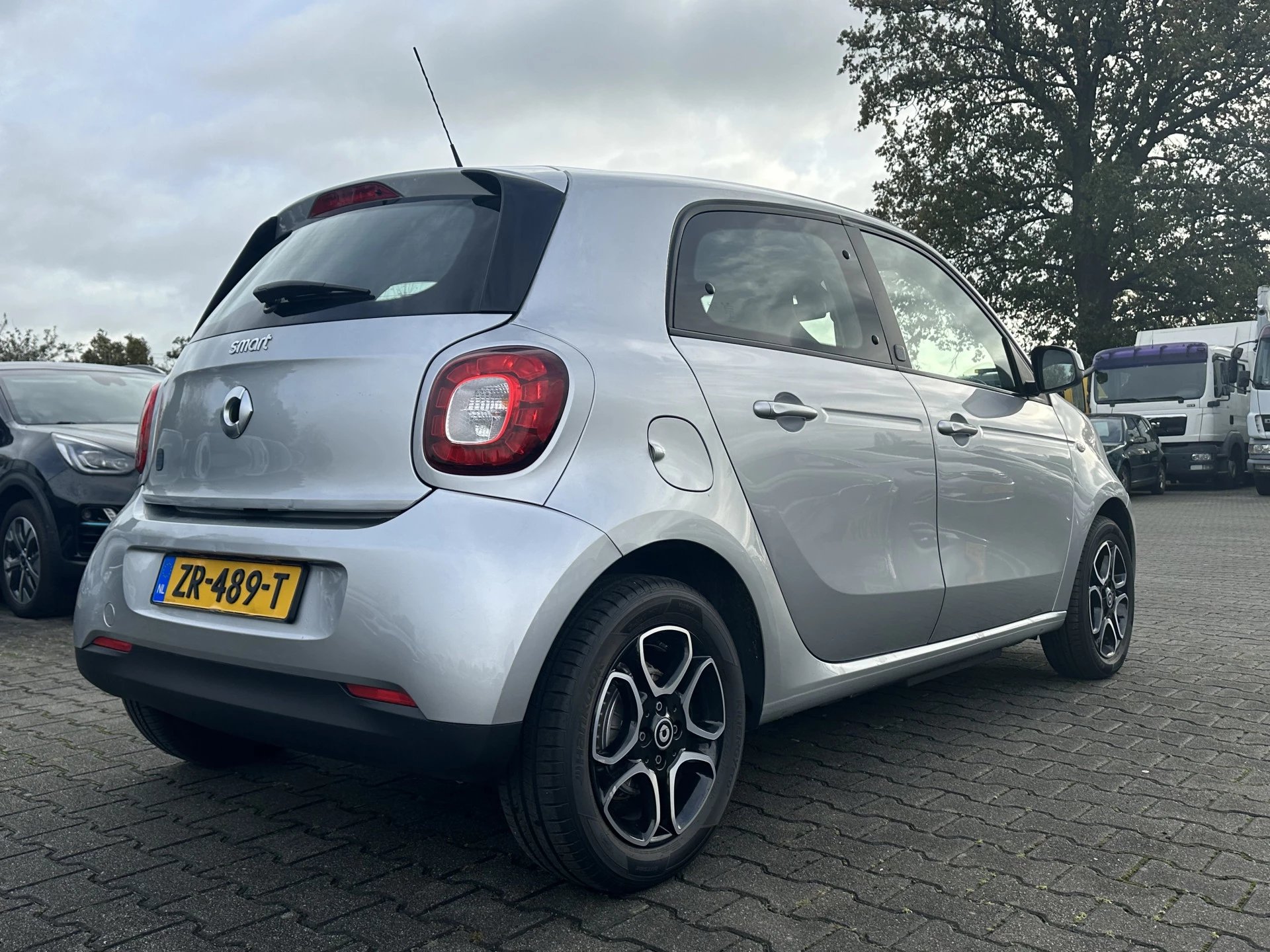 Hoofdafbeelding Smart Forfour