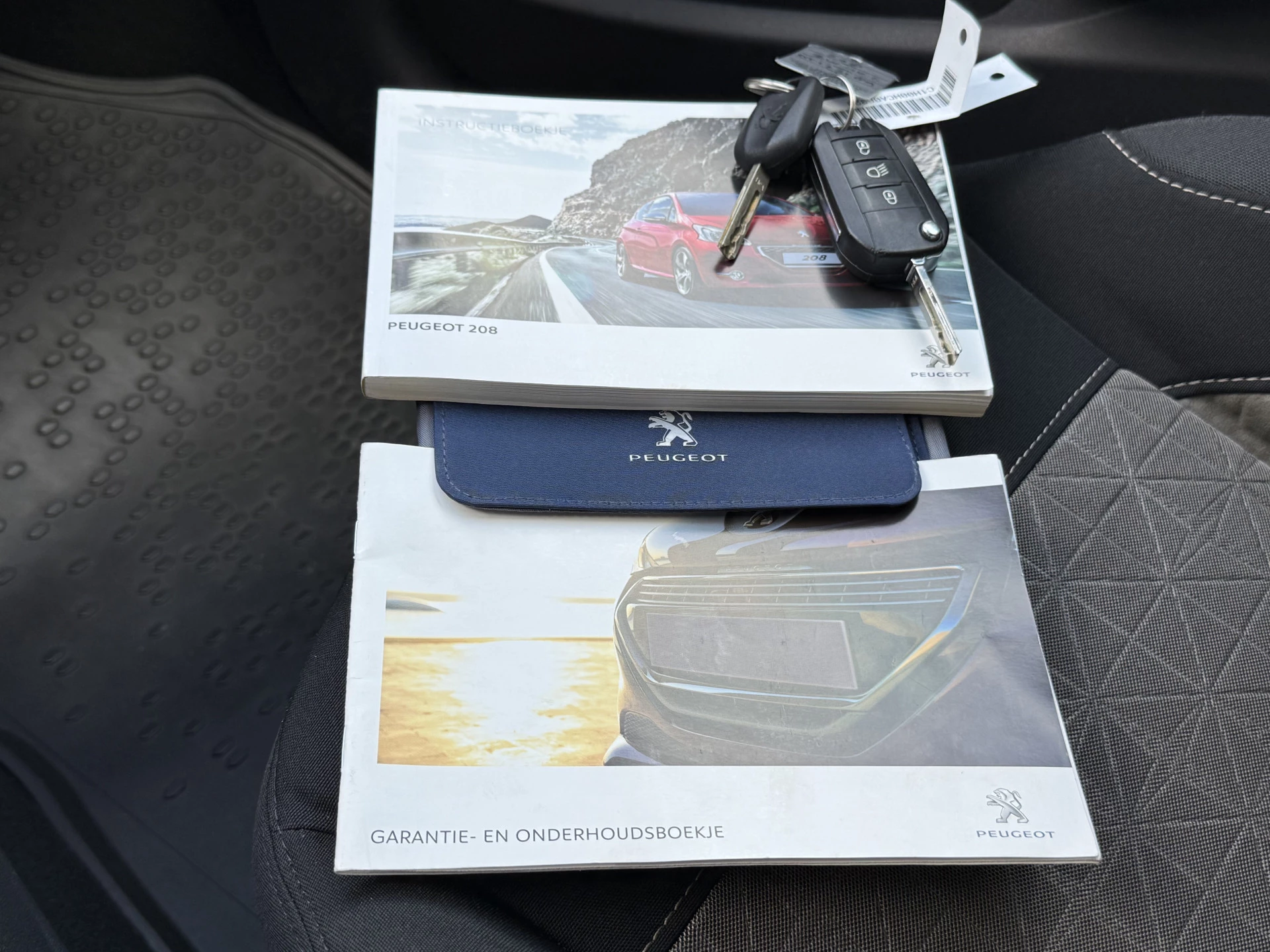 Hoofdafbeelding Peugeot 208