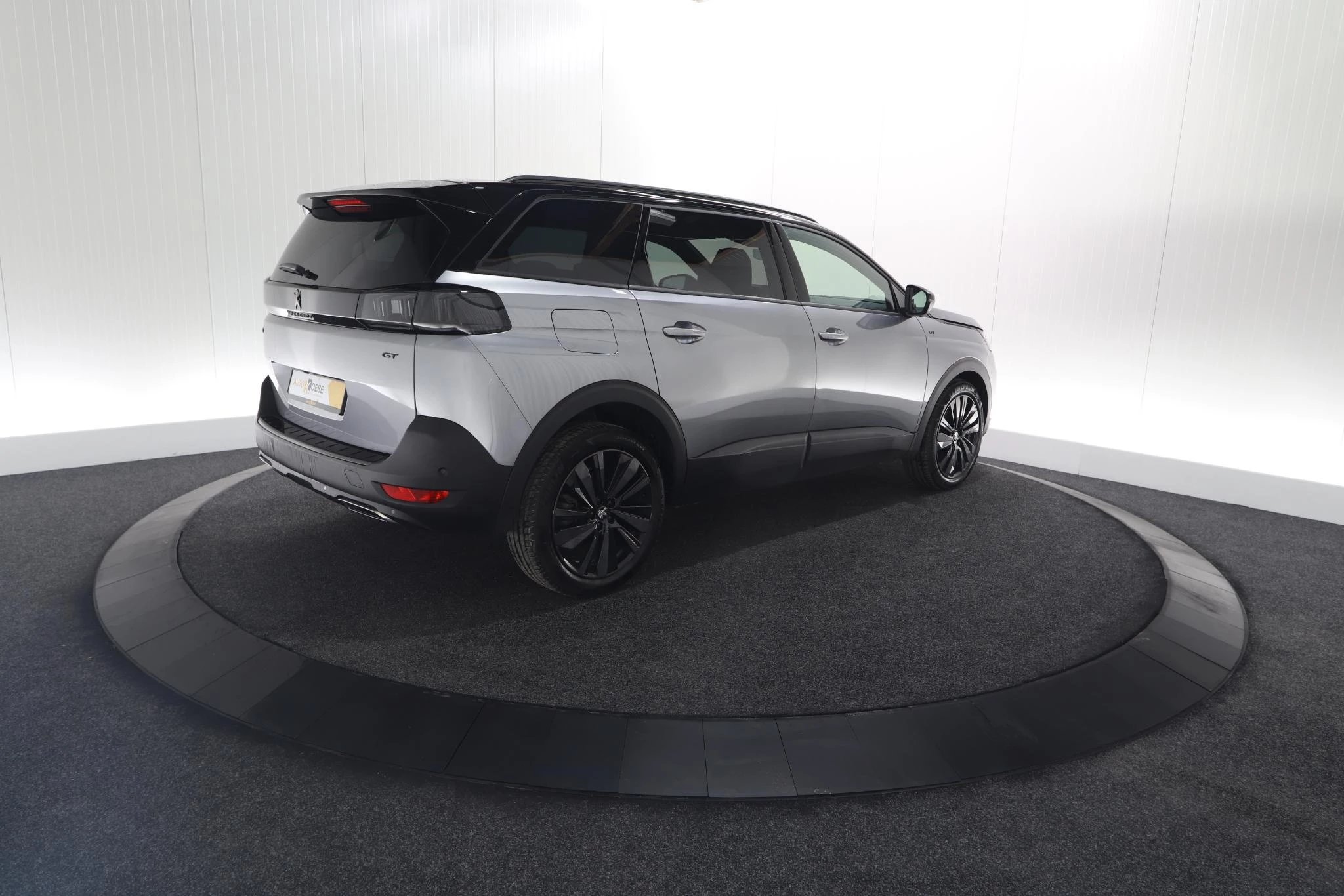 Hoofdafbeelding Peugeot 5008