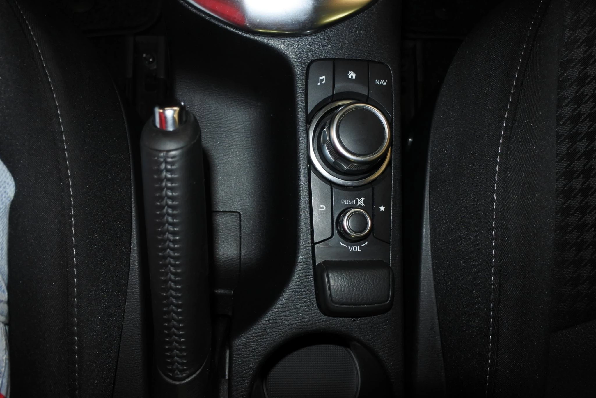 Hoofdafbeelding Mazda 2