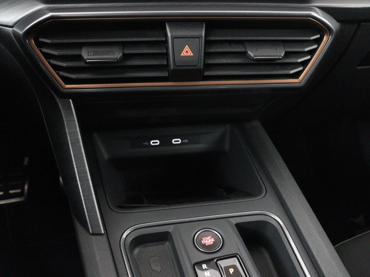 Hoofdafbeelding CUPRA Leon