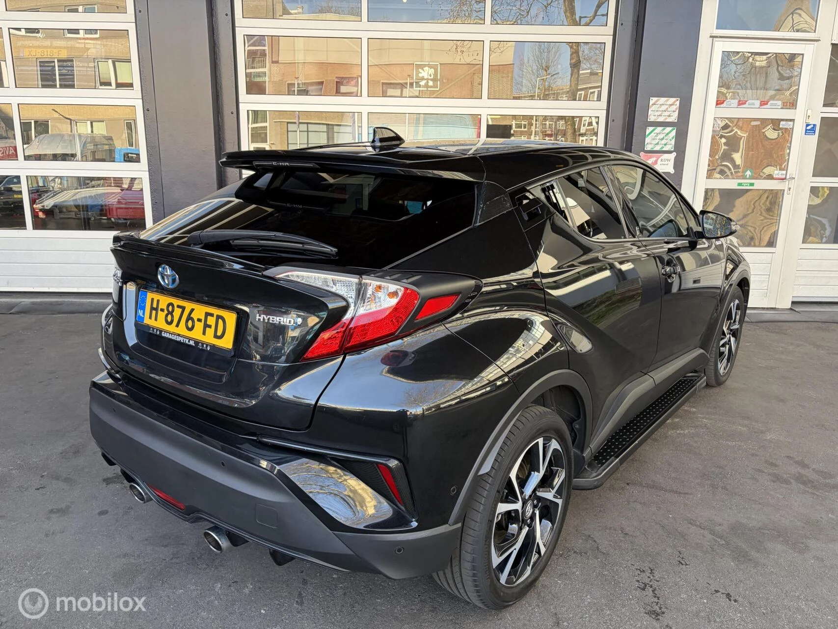 Hoofdafbeelding Toyota C-HR
