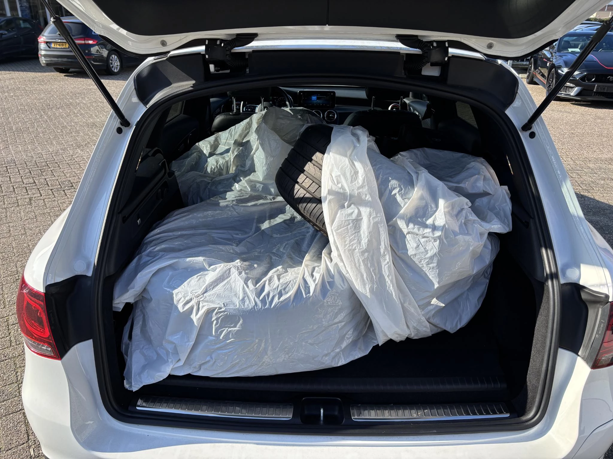 Hoofdafbeelding Mercedes-Benz GLC