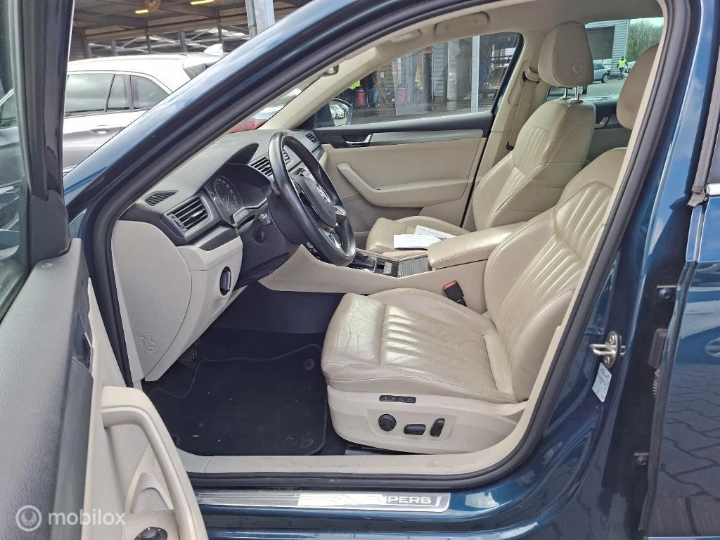 Hoofdafbeelding Škoda Superb