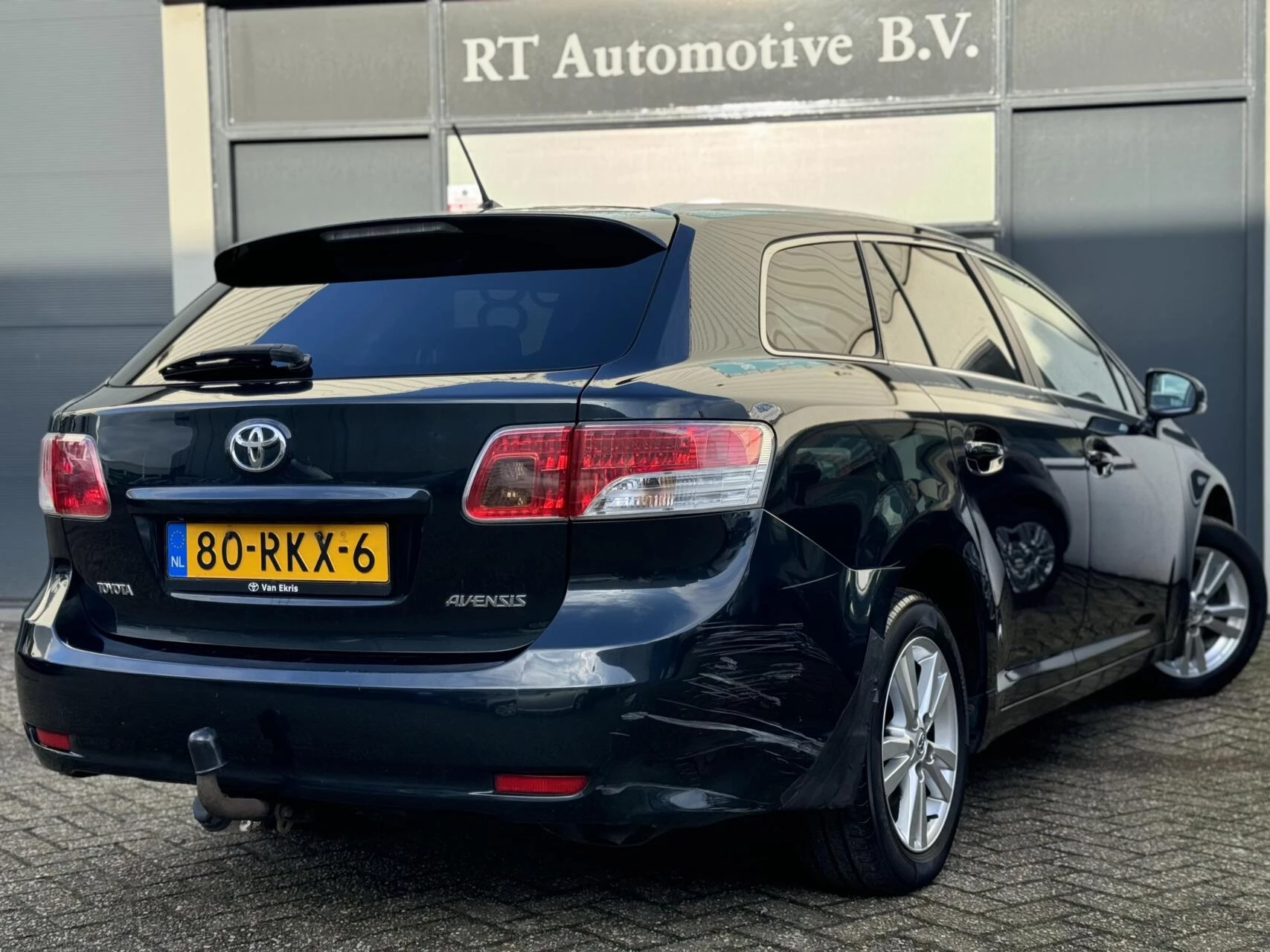 Hoofdafbeelding Toyota Avensis