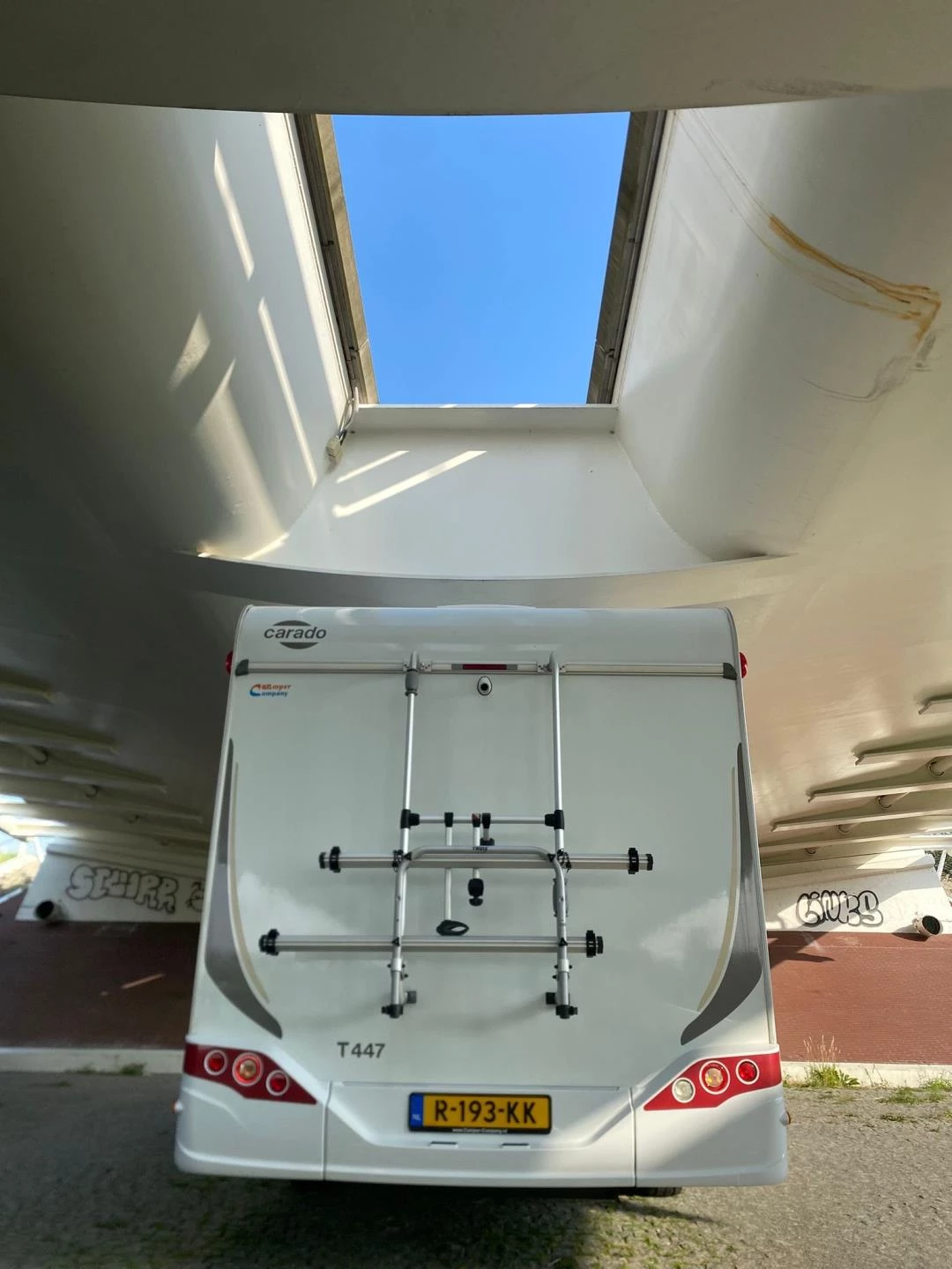 Hoofdafbeelding Carado T447