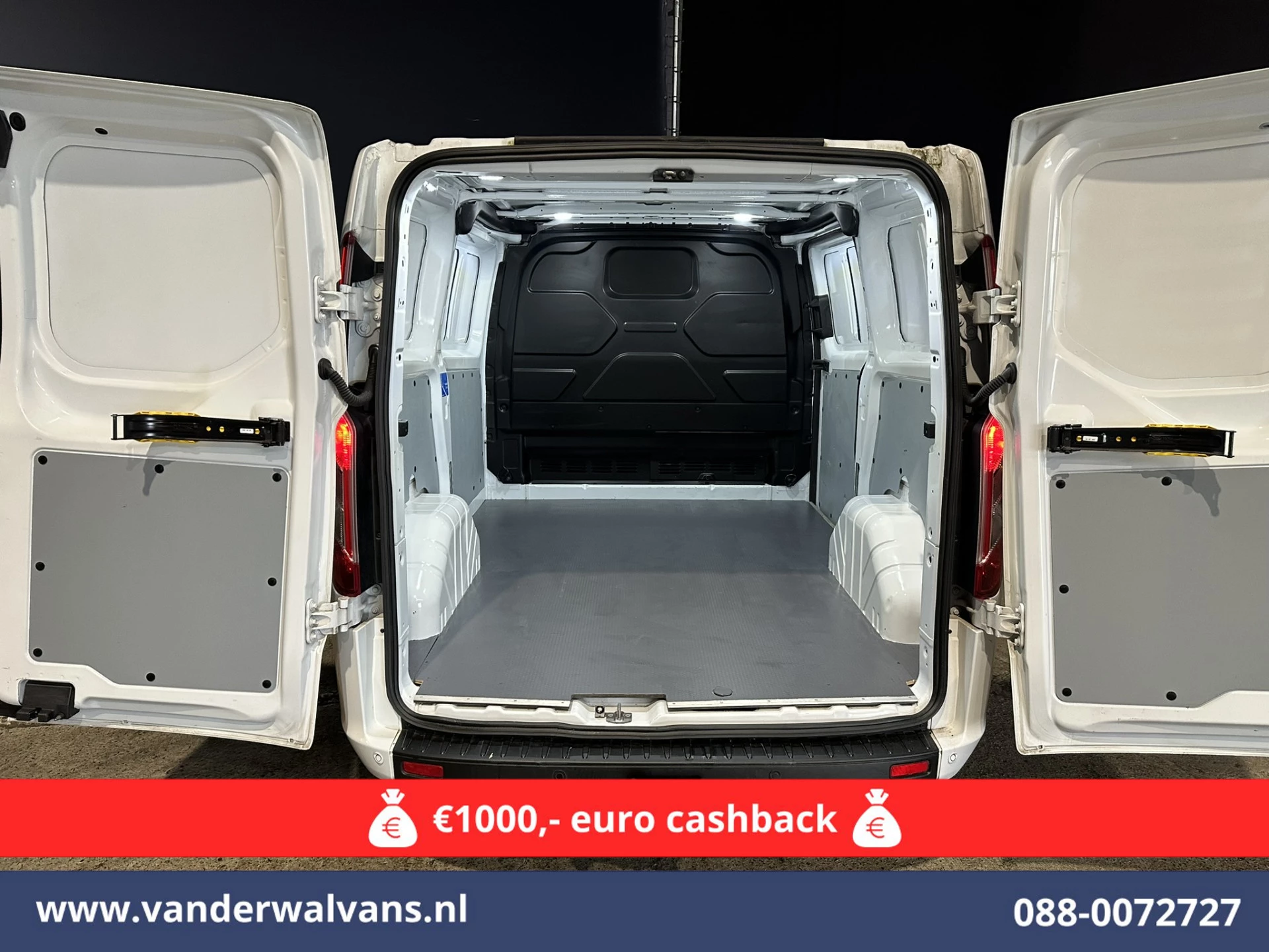 Hoofdafbeelding Ford Transit Custom