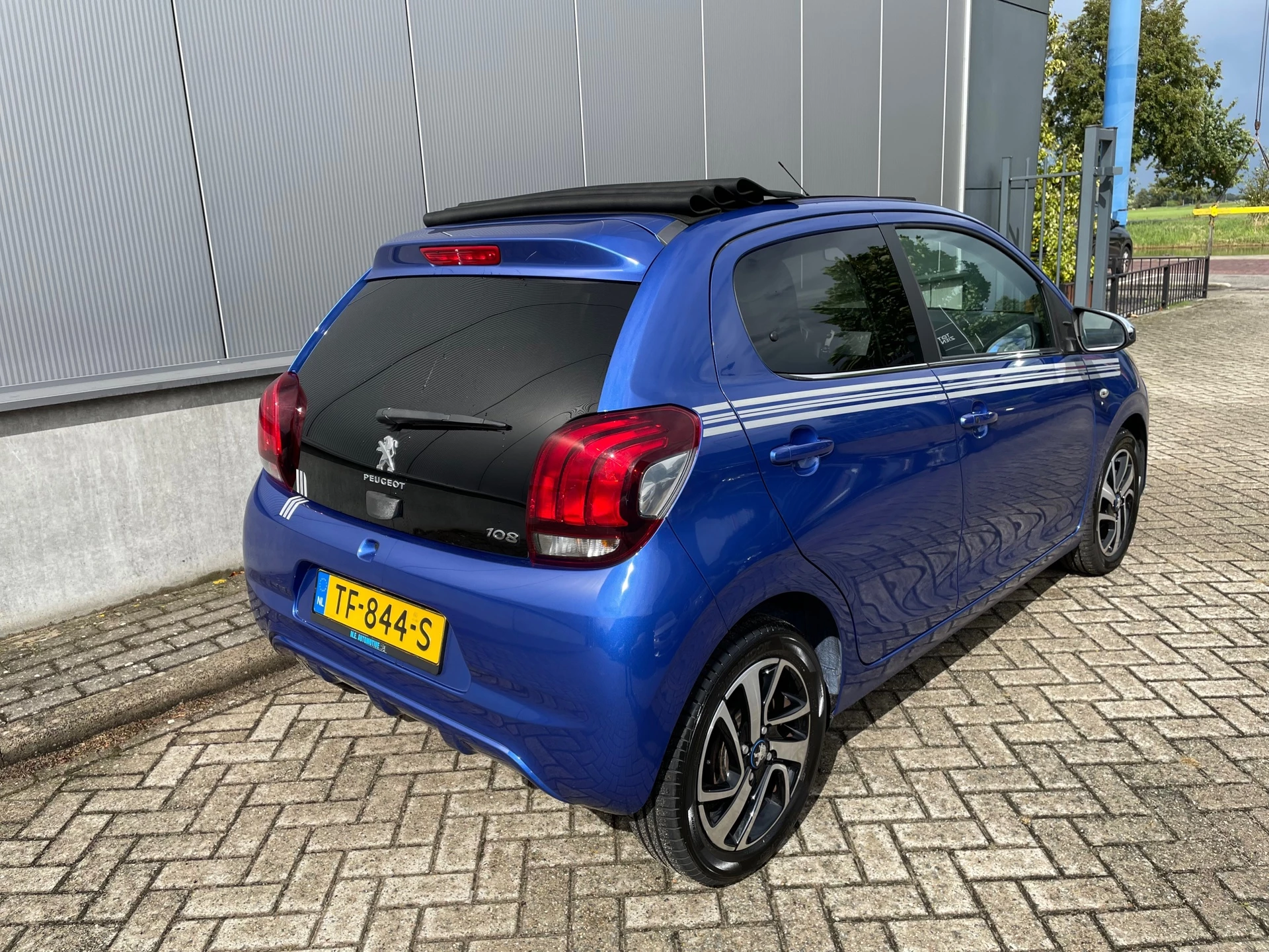 Hoofdafbeelding Peugeot 108