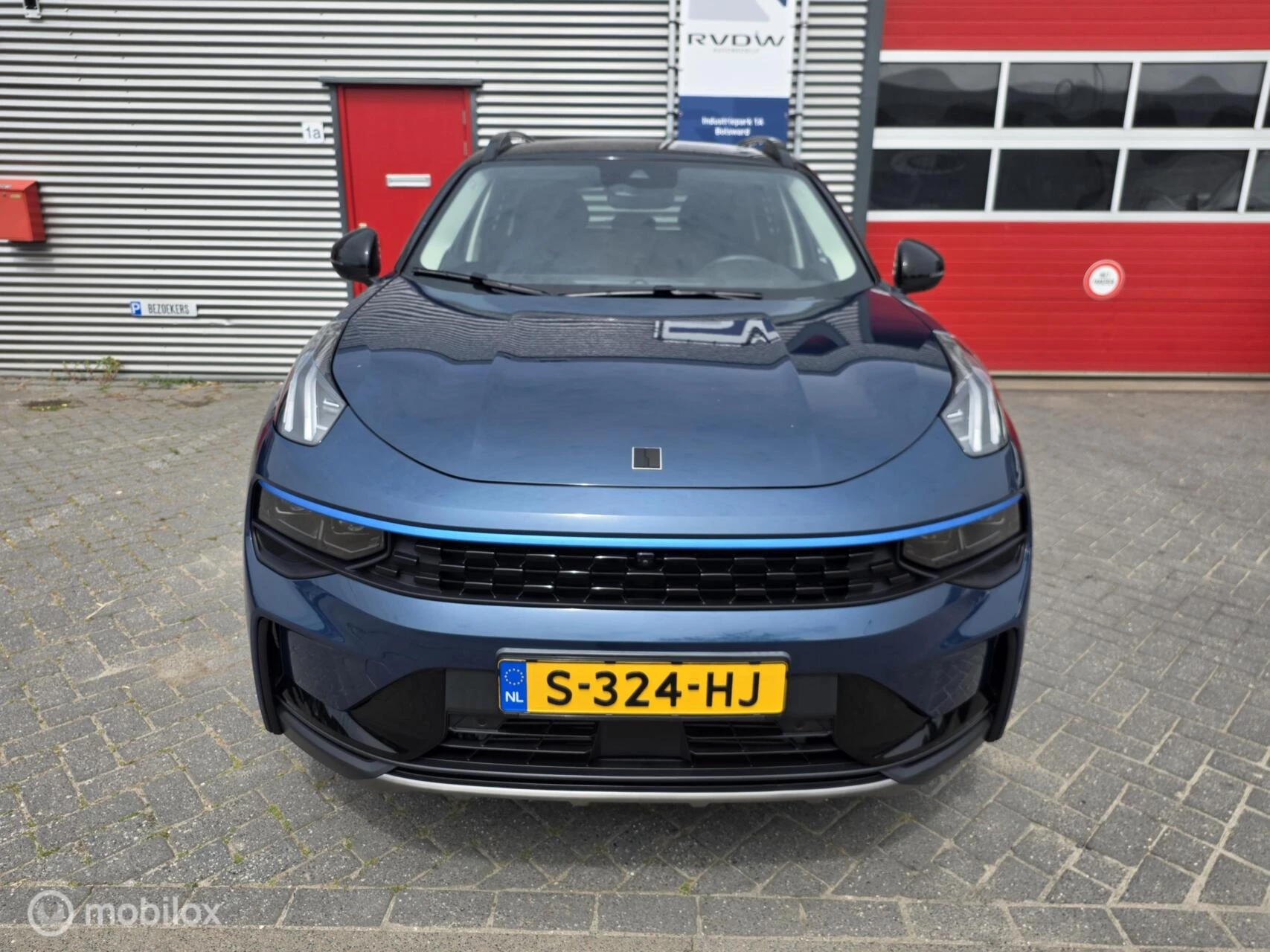 Hoofdafbeelding Lynk & Co 01