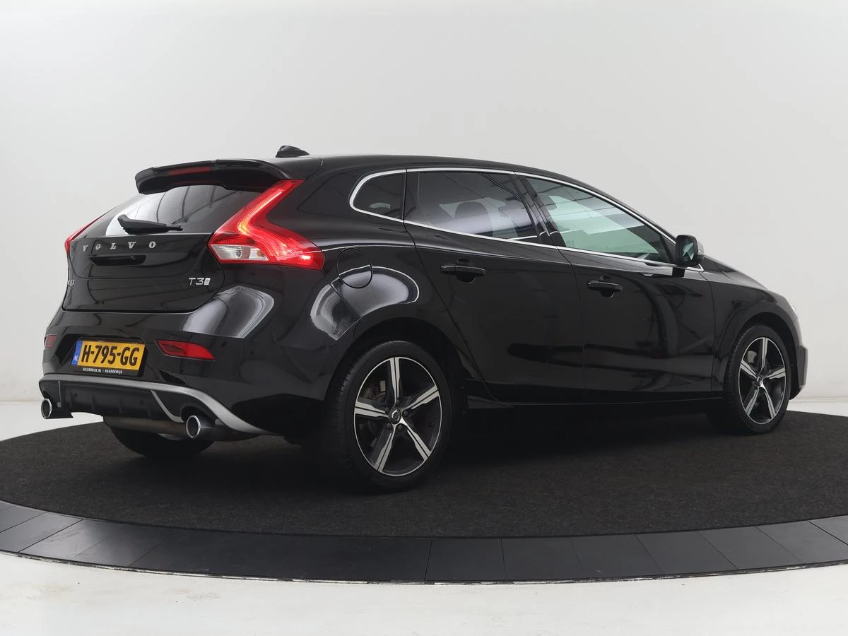Hoofdafbeelding Volvo V40