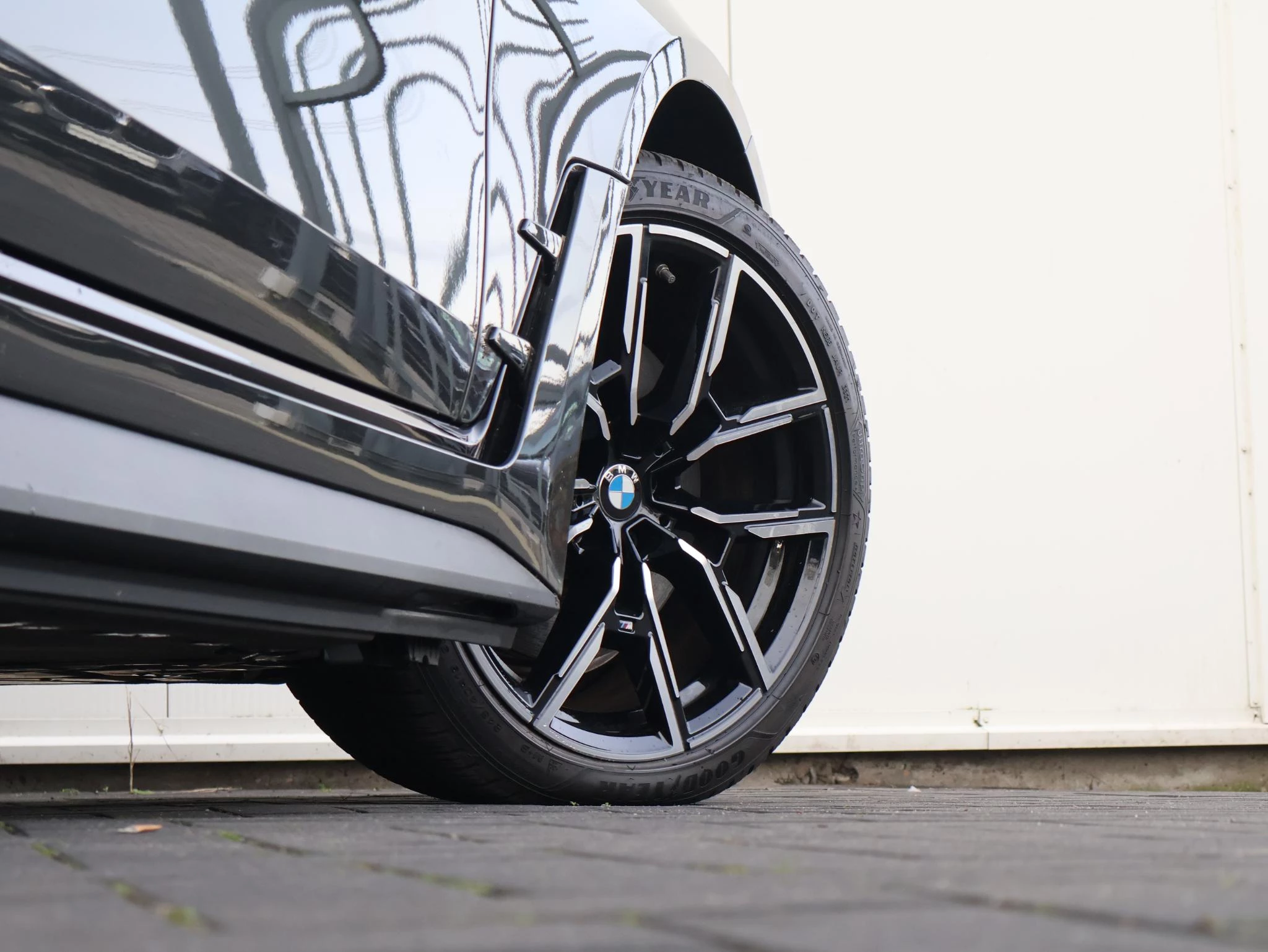 Hoofdafbeelding BMW i4