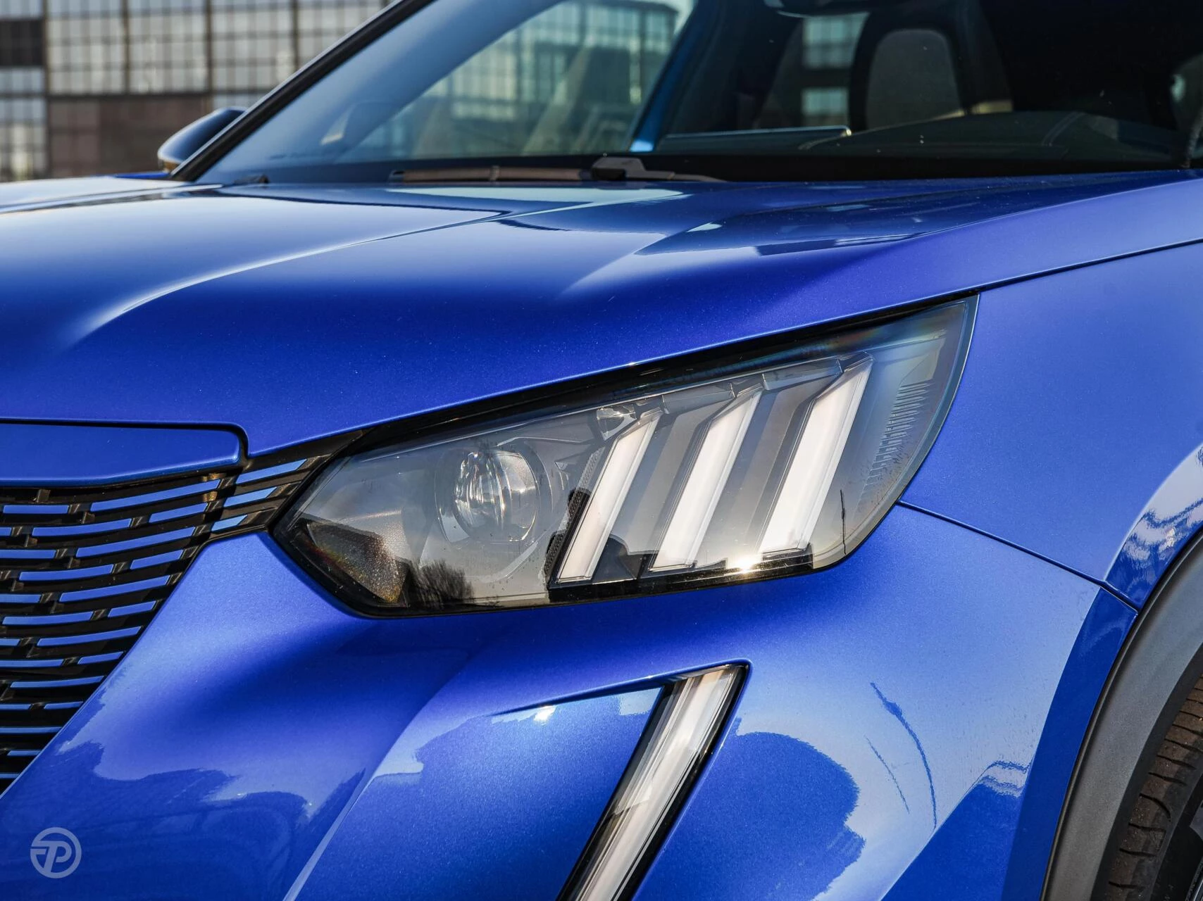 Hoofdafbeelding Peugeot e-2008