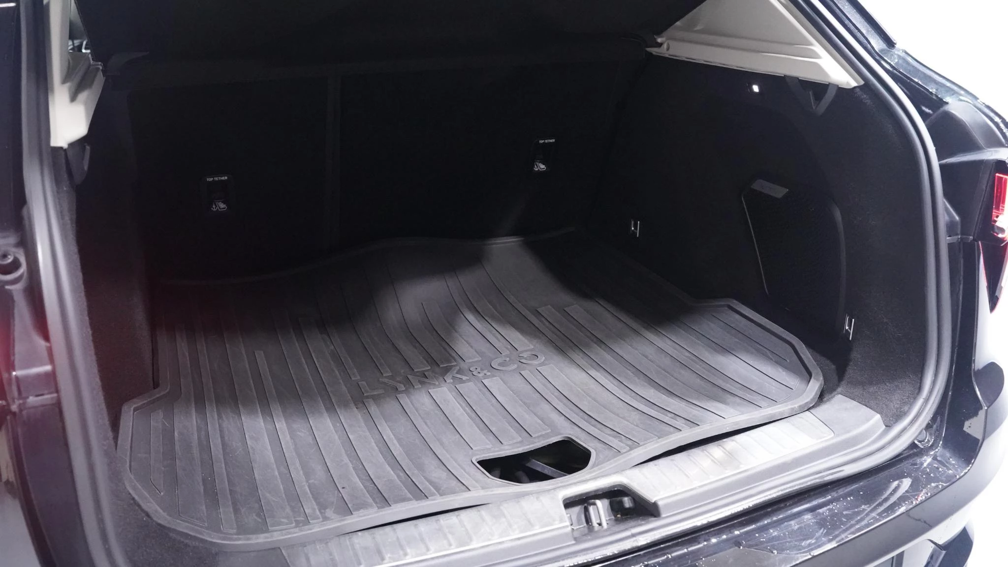 Hoofdafbeelding Lynk & Co 01