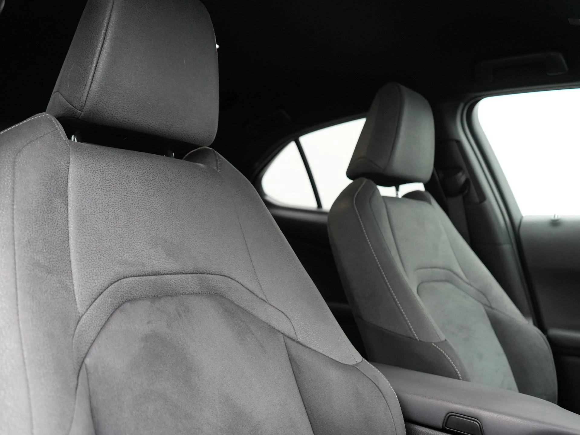 Hoofdafbeelding Lexus UX