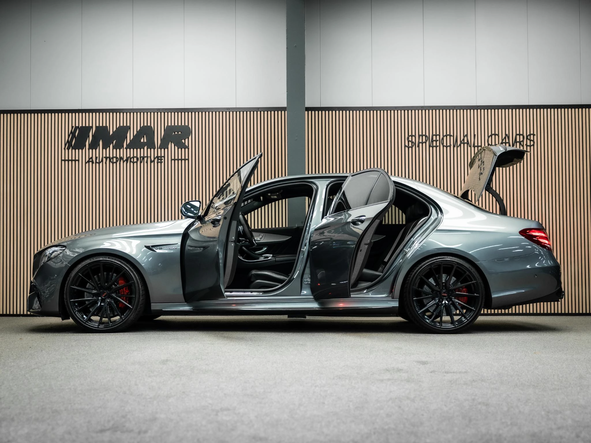 Hoofdafbeelding Mercedes-Benz E-Klasse