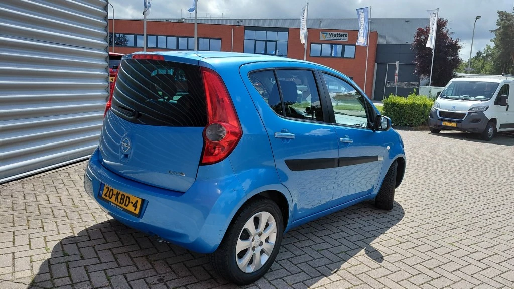 Hoofdafbeelding Opel Agila
