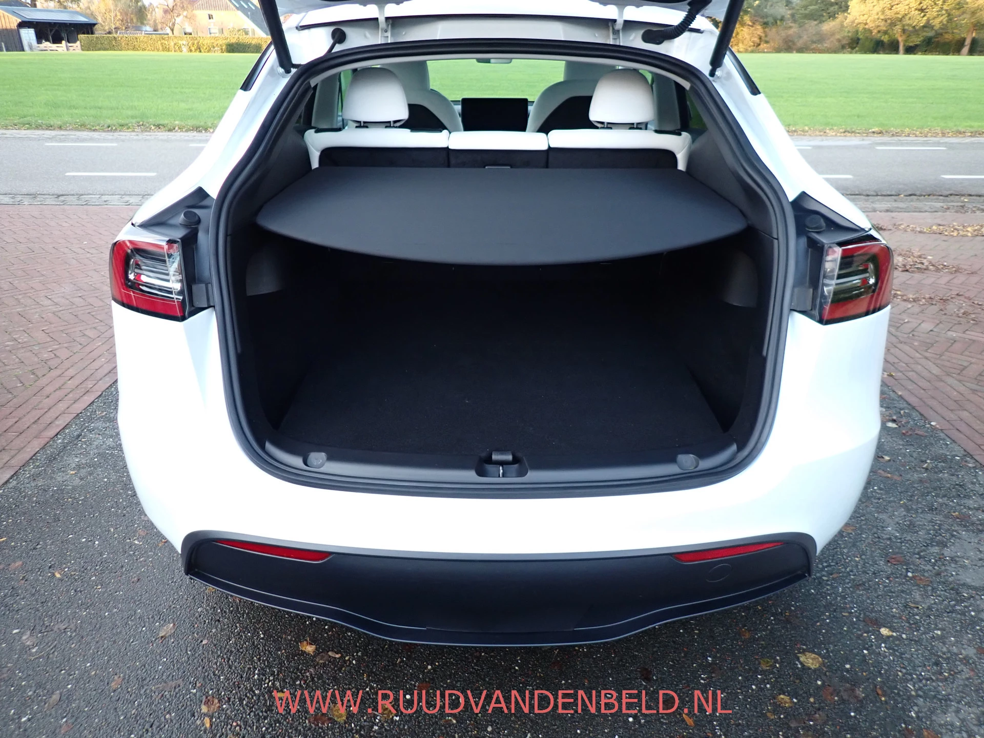 Hoofdafbeelding Tesla Model Y