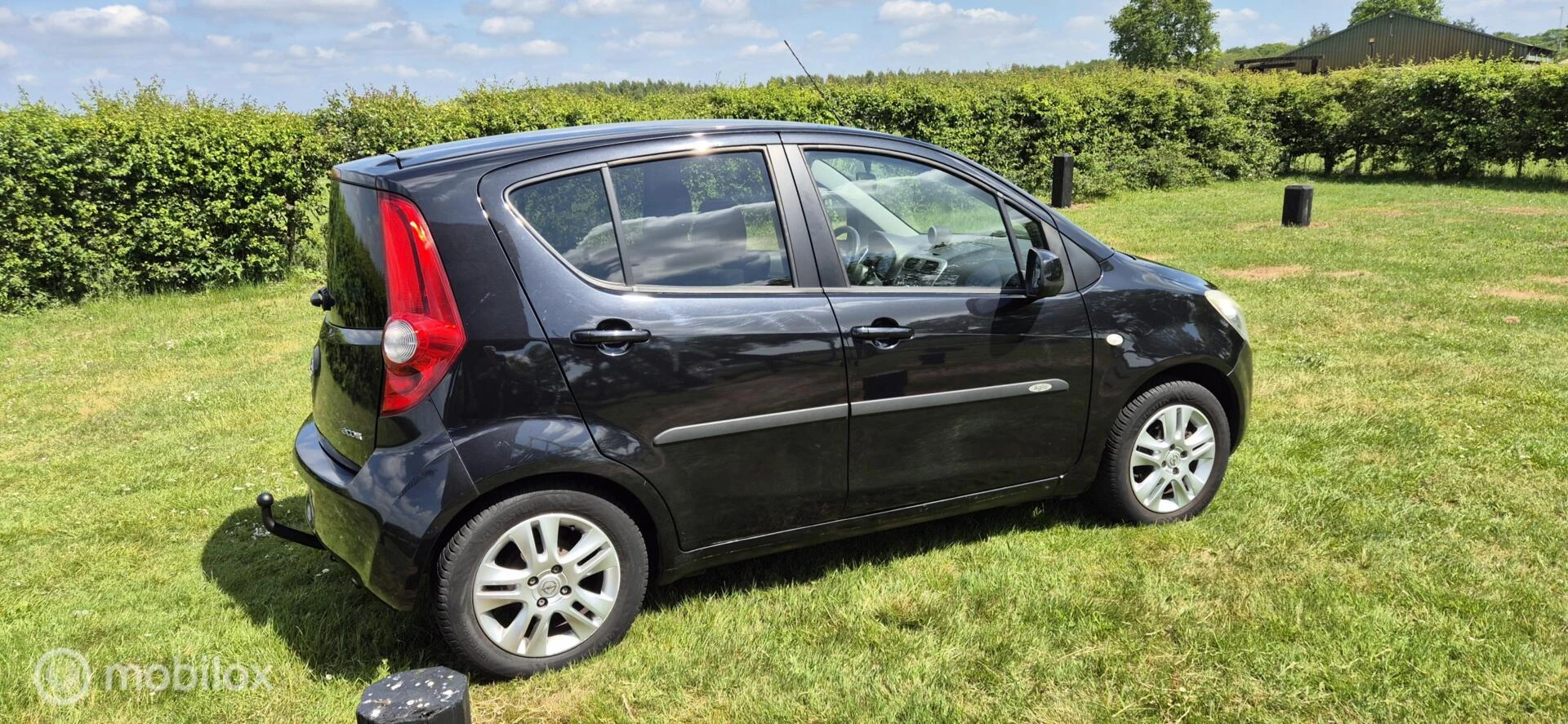 Hoofdafbeelding Opel Agila