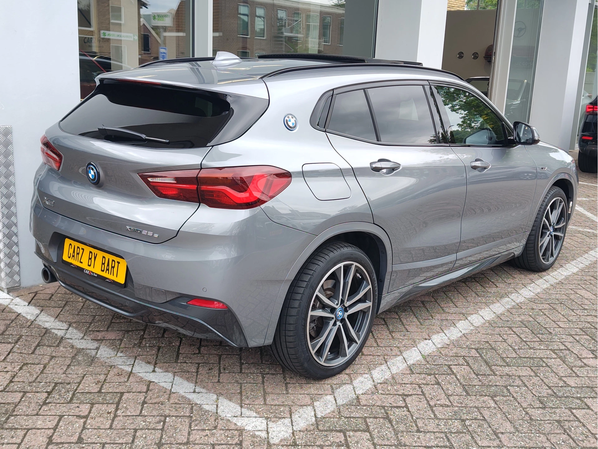 Hoofdafbeelding BMW X2