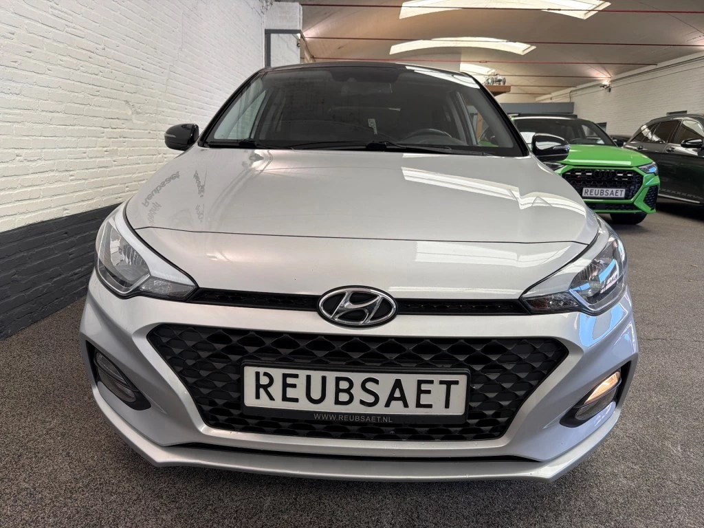 Hoofdafbeelding Hyundai i20