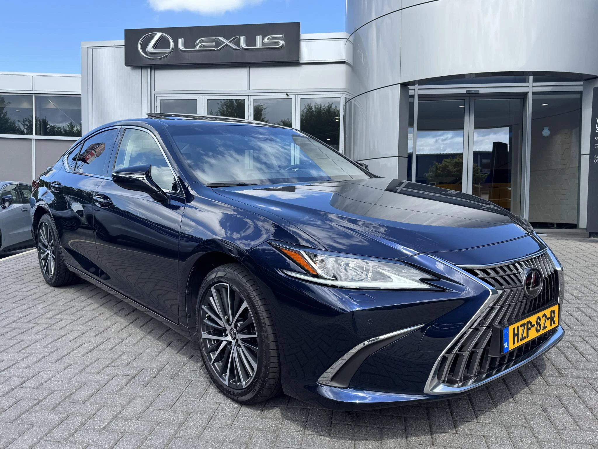 Hoofdafbeelding Lexus ES
