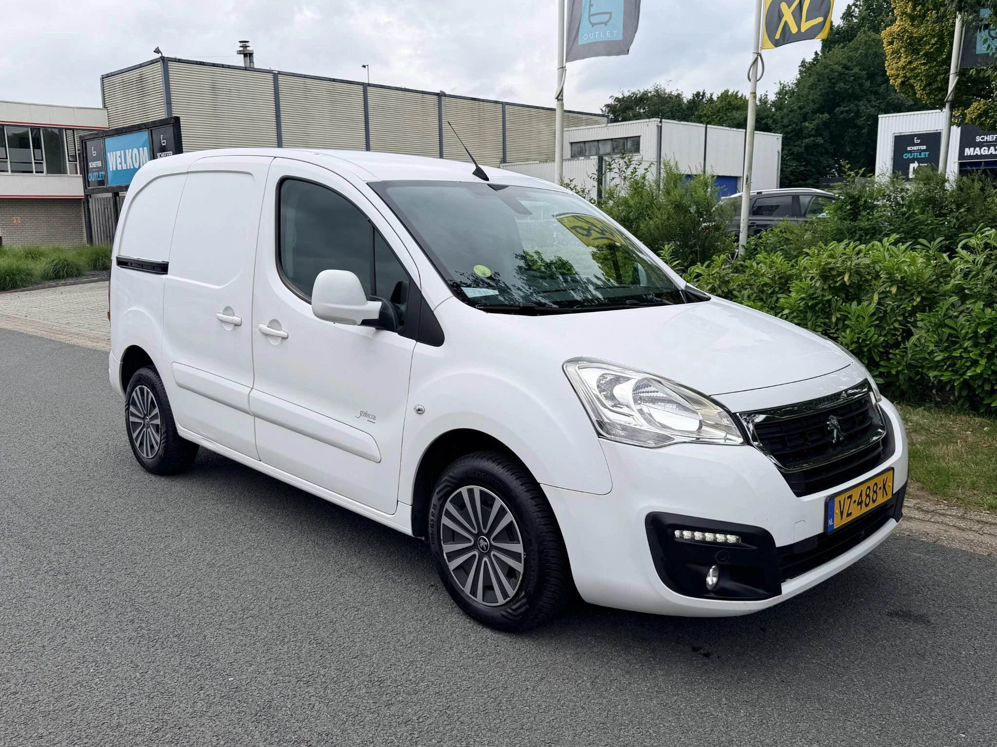 Hoofdafbeelding Peugeot Partner