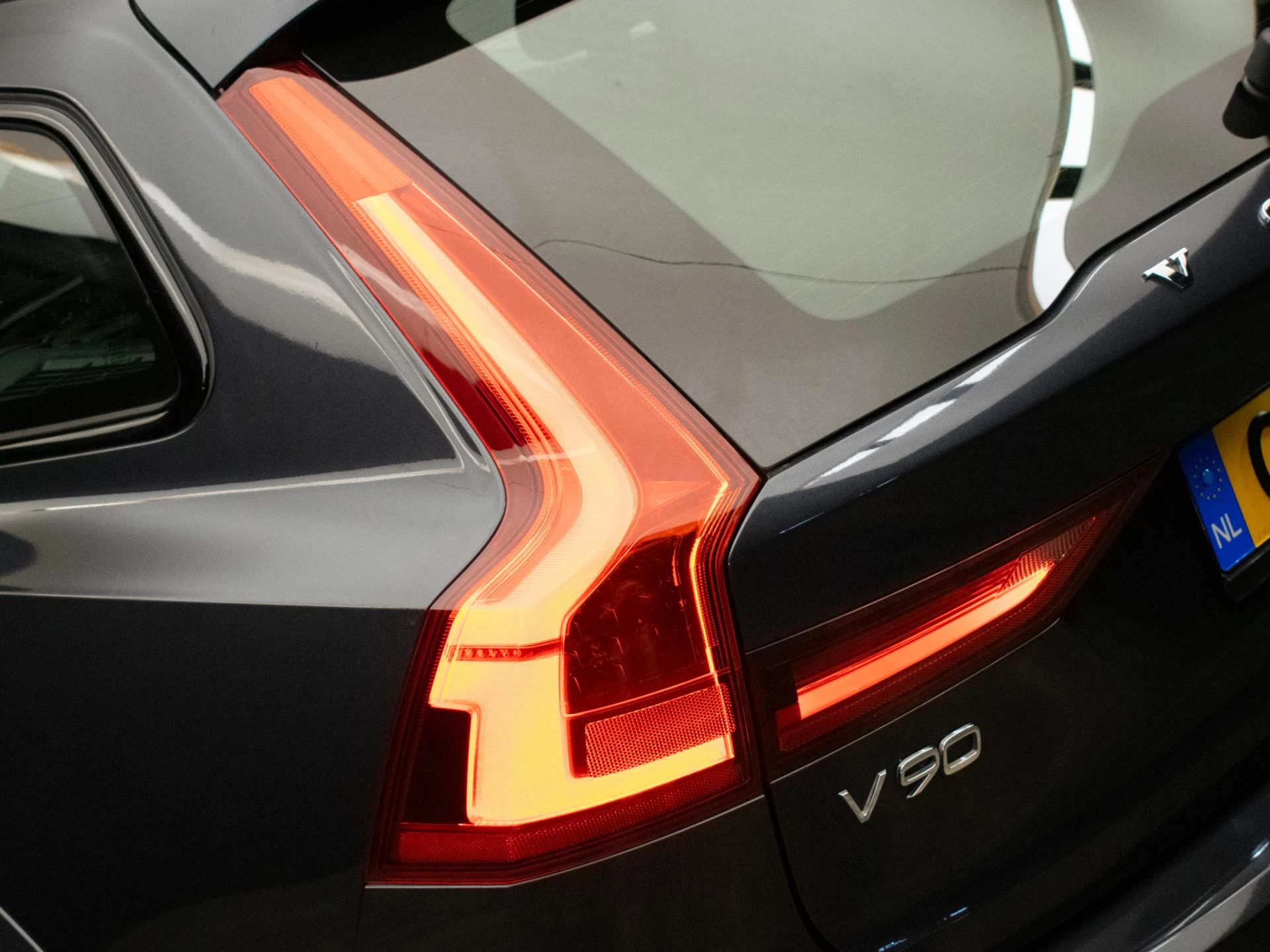 Hoofdafbeelding Volvo V90